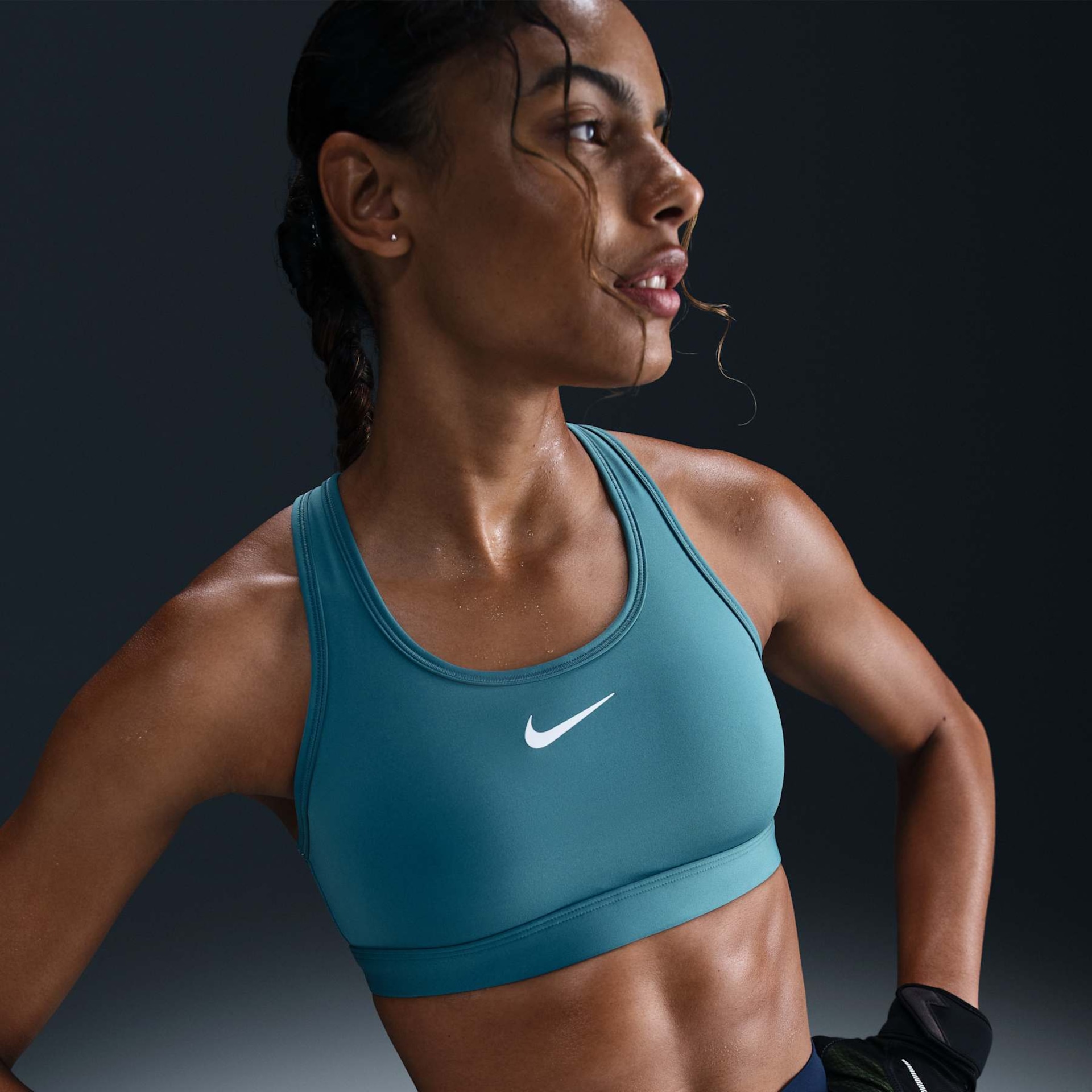 Imagem principal de Top Nike Swoosh Feminino