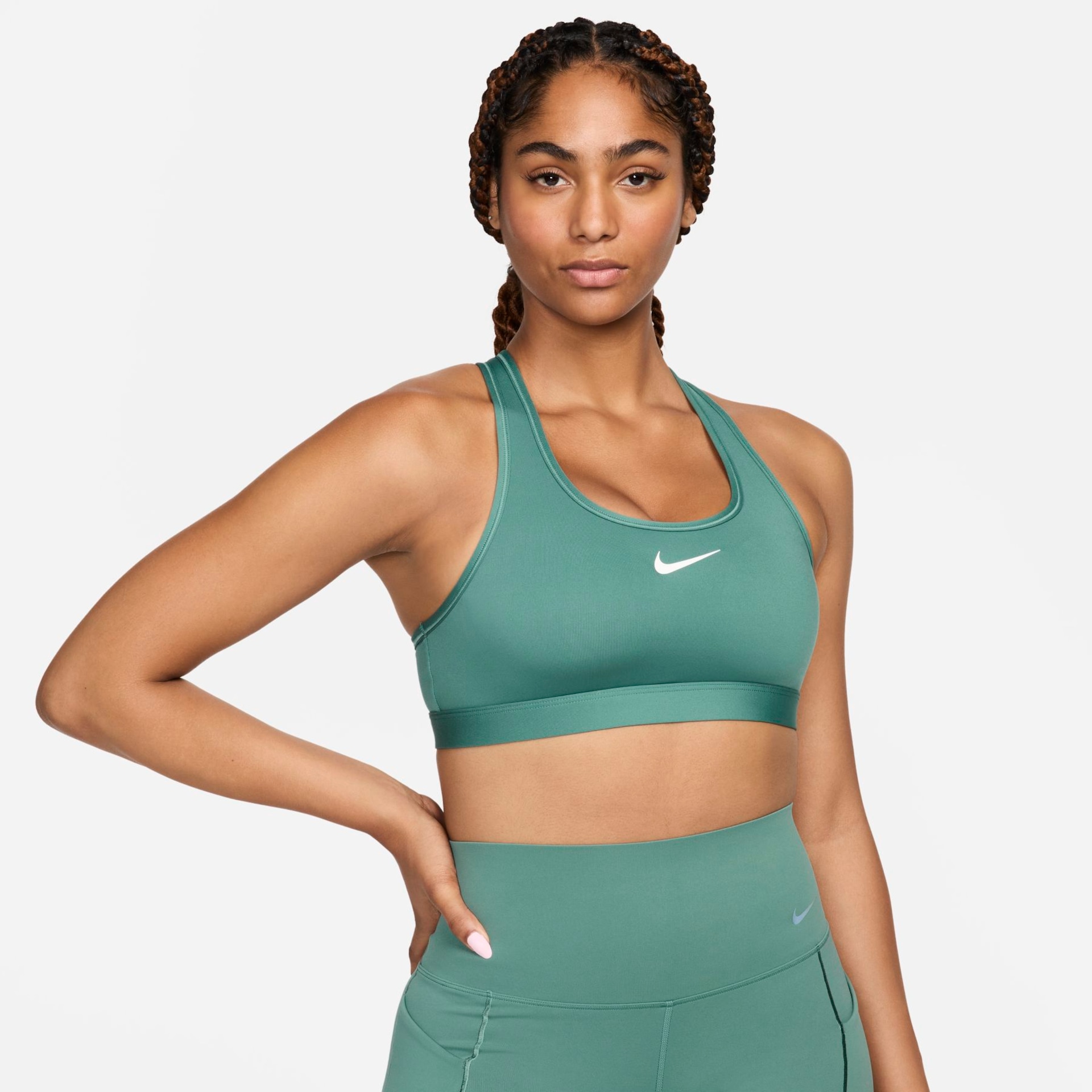 Top Nike Swoosh Feminino - Foto 2