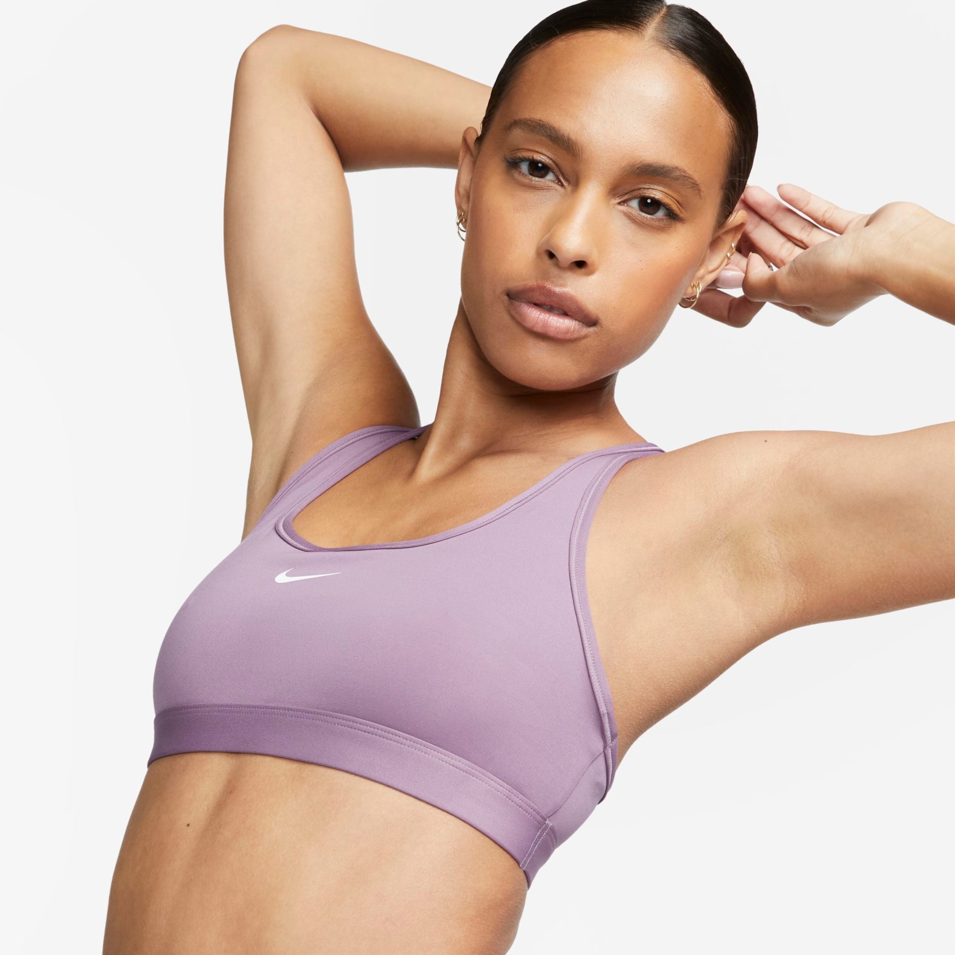 Top Nike Swoosh Feminino - Foto 1