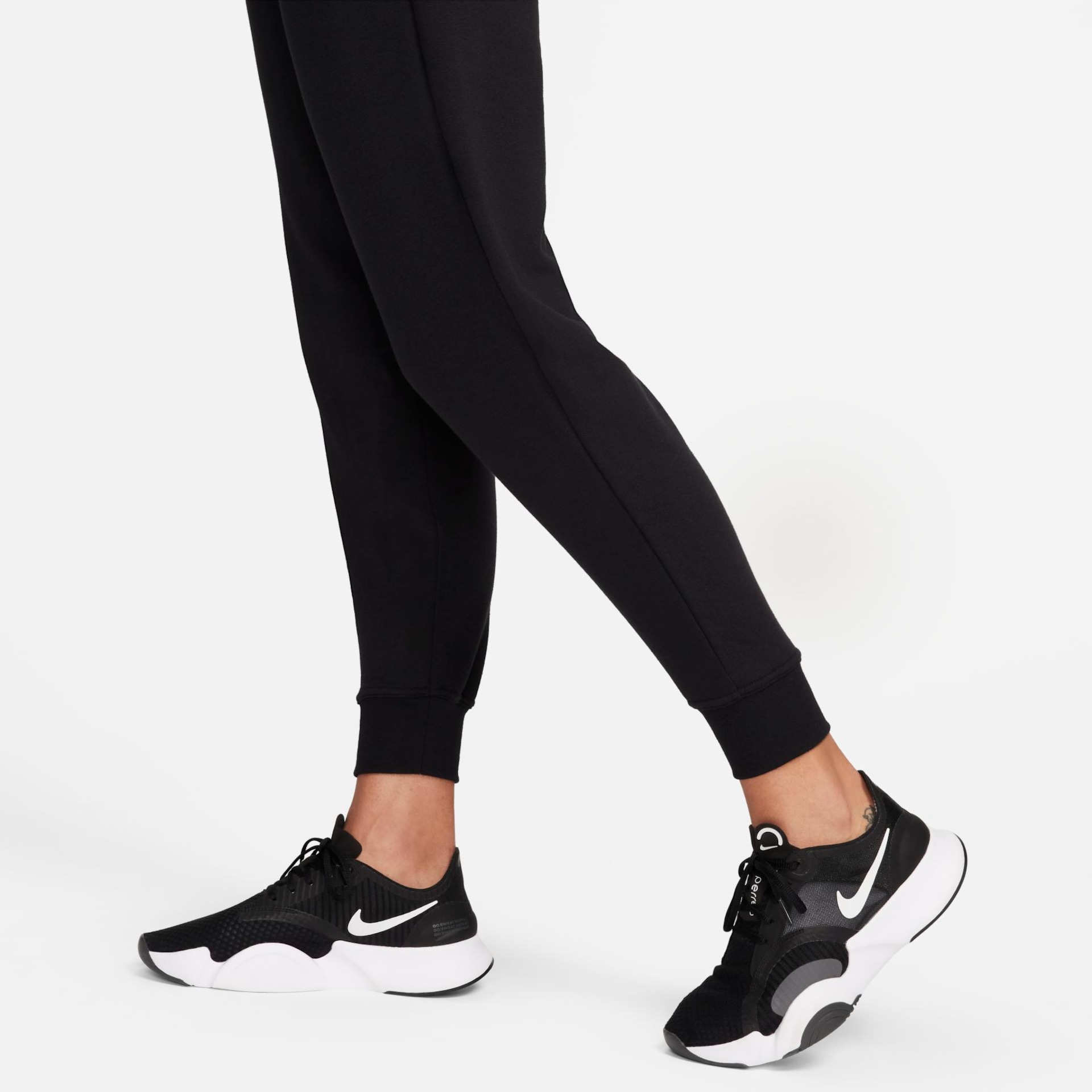 Calça Nike Dri-FIT One Feminina - Foto 4