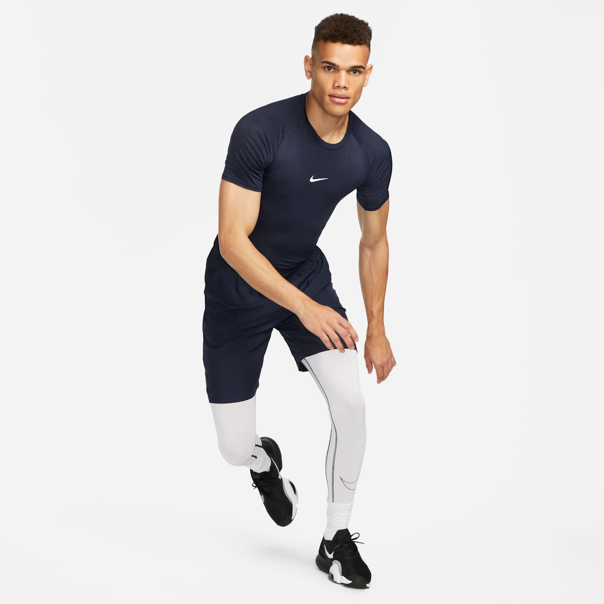 Camiseta Nike Pro Dri-FIT Masculina - Foto 5