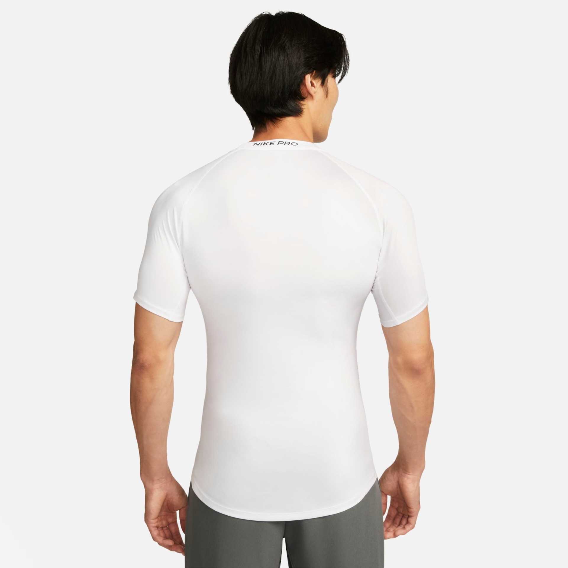 Camiseta Nike Pro Dri-FIT Masculina - Foto 2