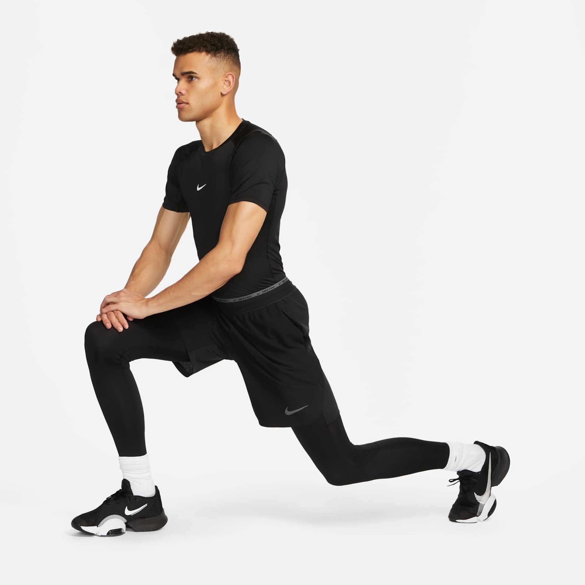 Camiseta Nike Pro Dri-FIT Masculina - Foto 10