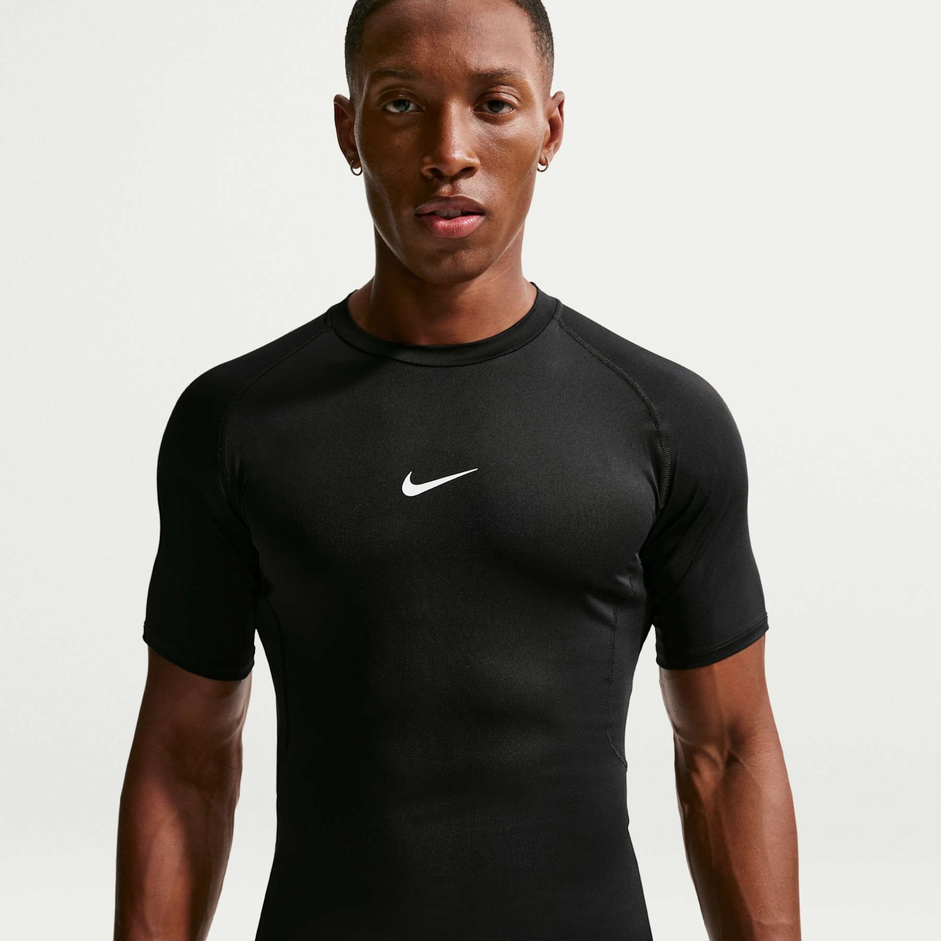 Camiseta Nike Pro Dri-FIT Masculina - Foto 1