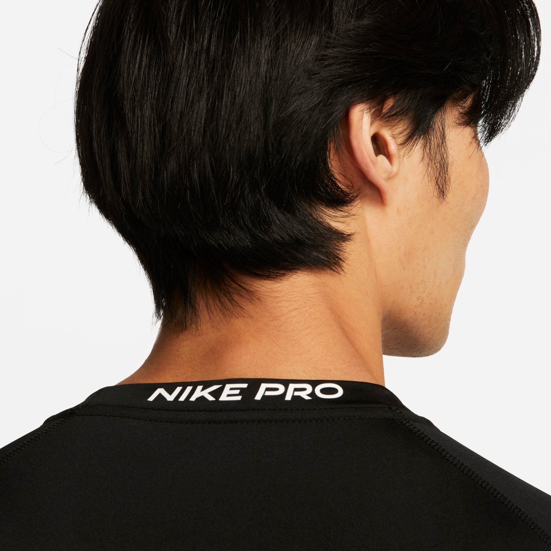 Camiseta Nike Pro Dri-FIT Masculina - Foto 4