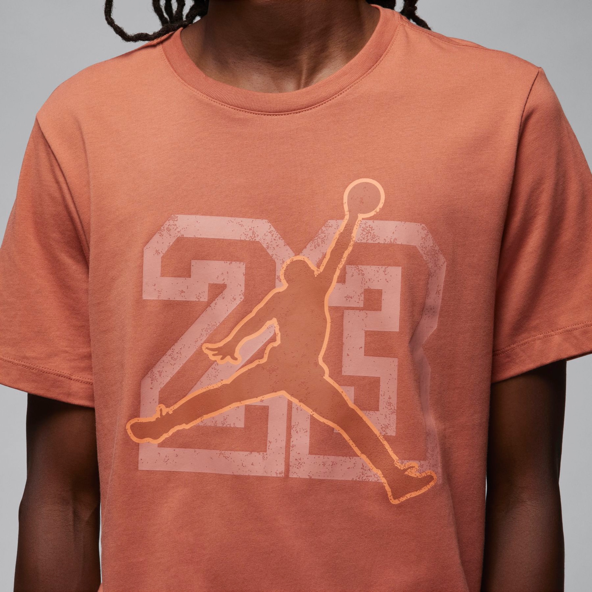 Camiseta Jordan Flight Essentials Masculina - Foto 4