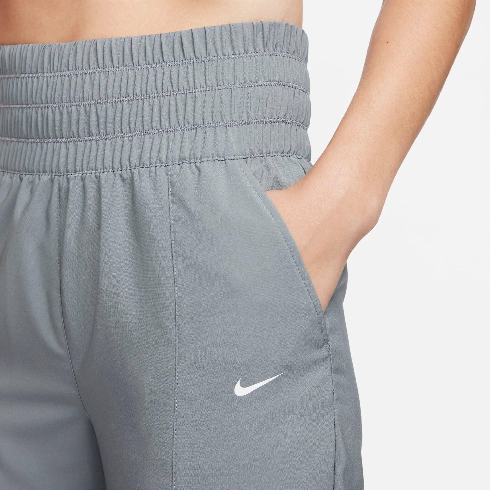 Calça Nike Dri-FIT One Feminina - Foto 3