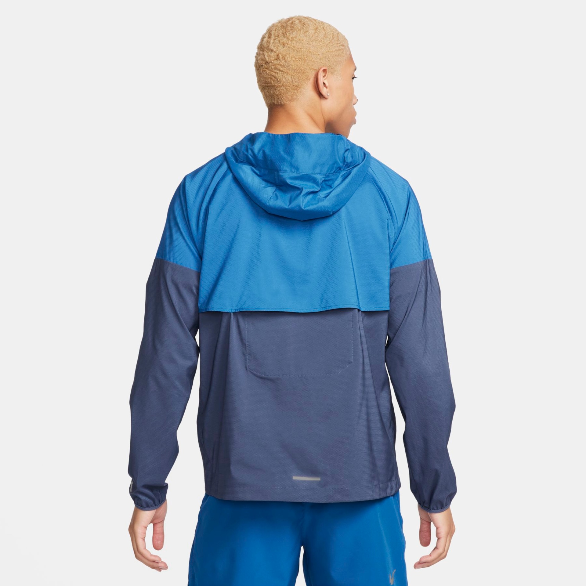 Jaqueta Nike Repel Windrunner Masculina - Foto 2