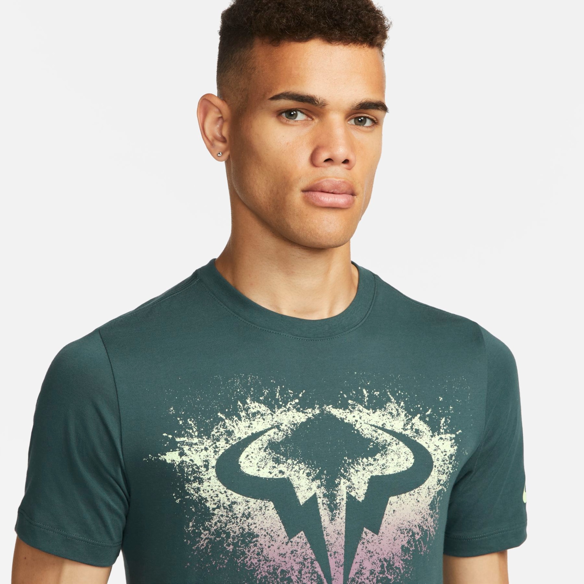 Camiseta Nike Court Rafa Nadal Masculina - Foto 3