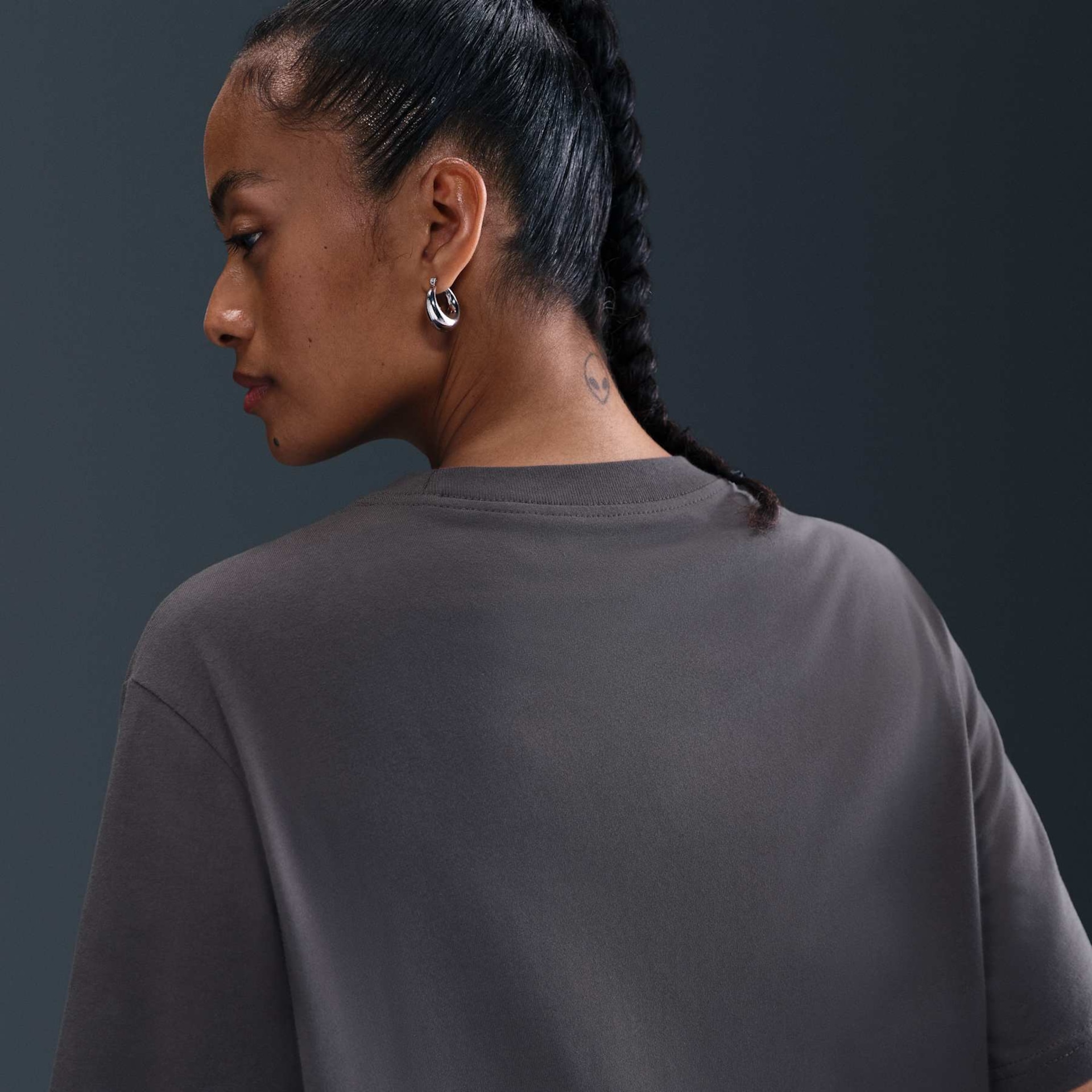 Camiseta Nike Sportswear Feminina - Foto 2