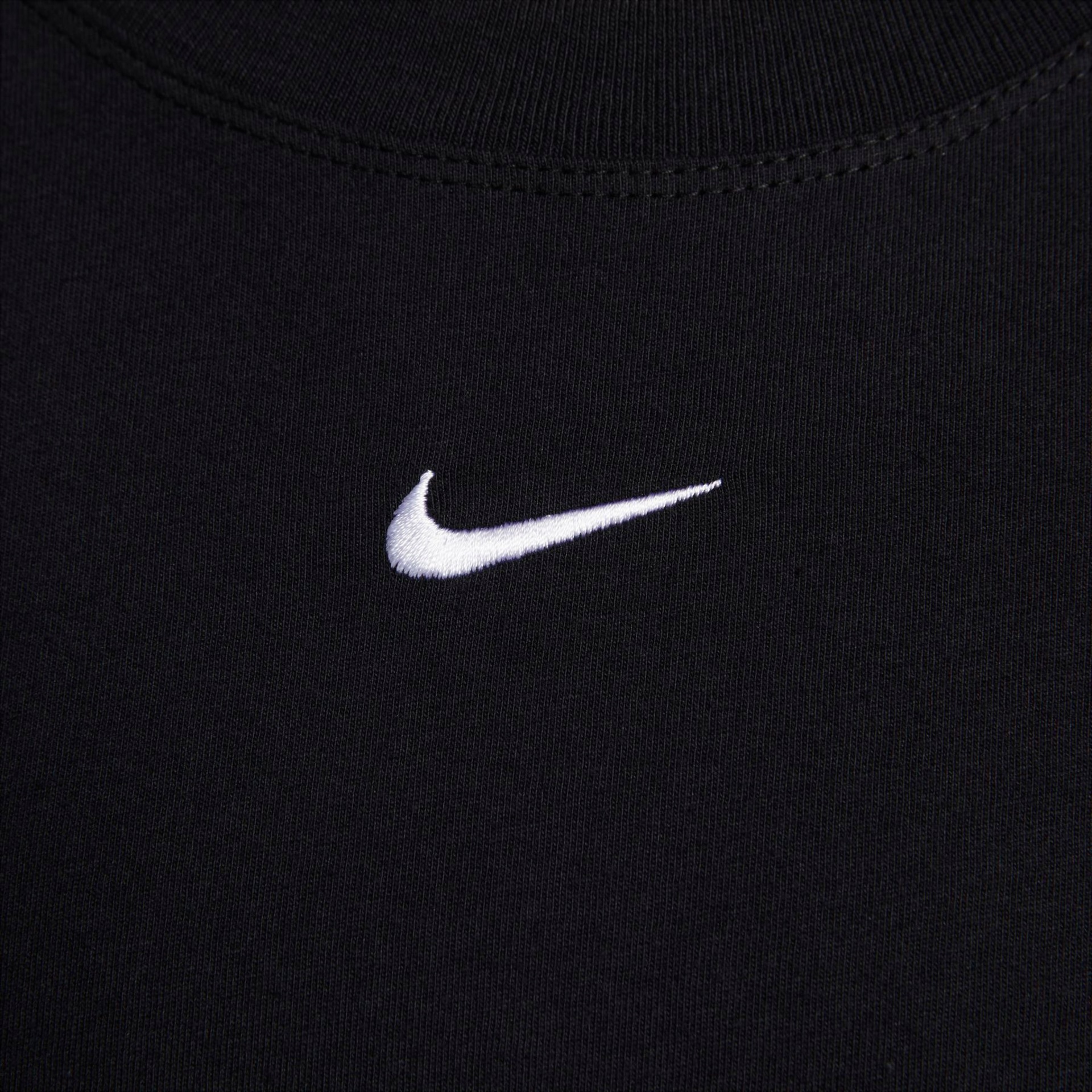 Camiseta Nike Sportswear Feminina - Foto 4