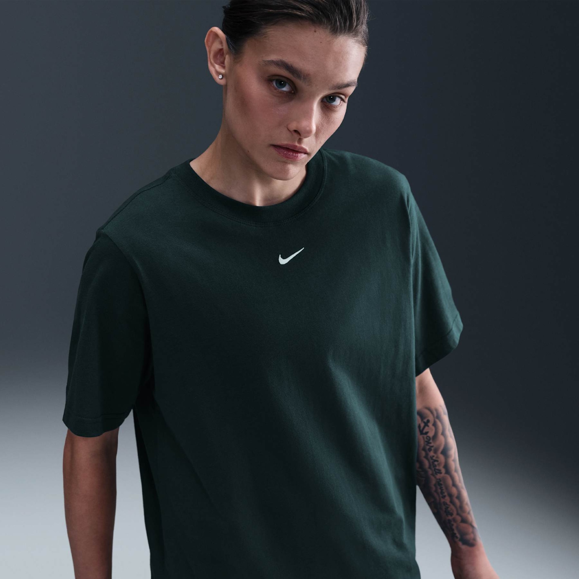 Imagem principal de Camiseta Nike Sportswear Feminina