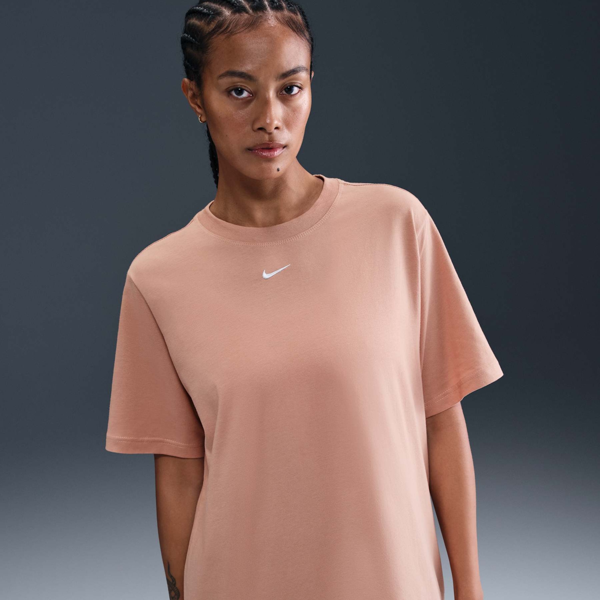 Imagem principal de Camiseta Nike Sportswear Feminina