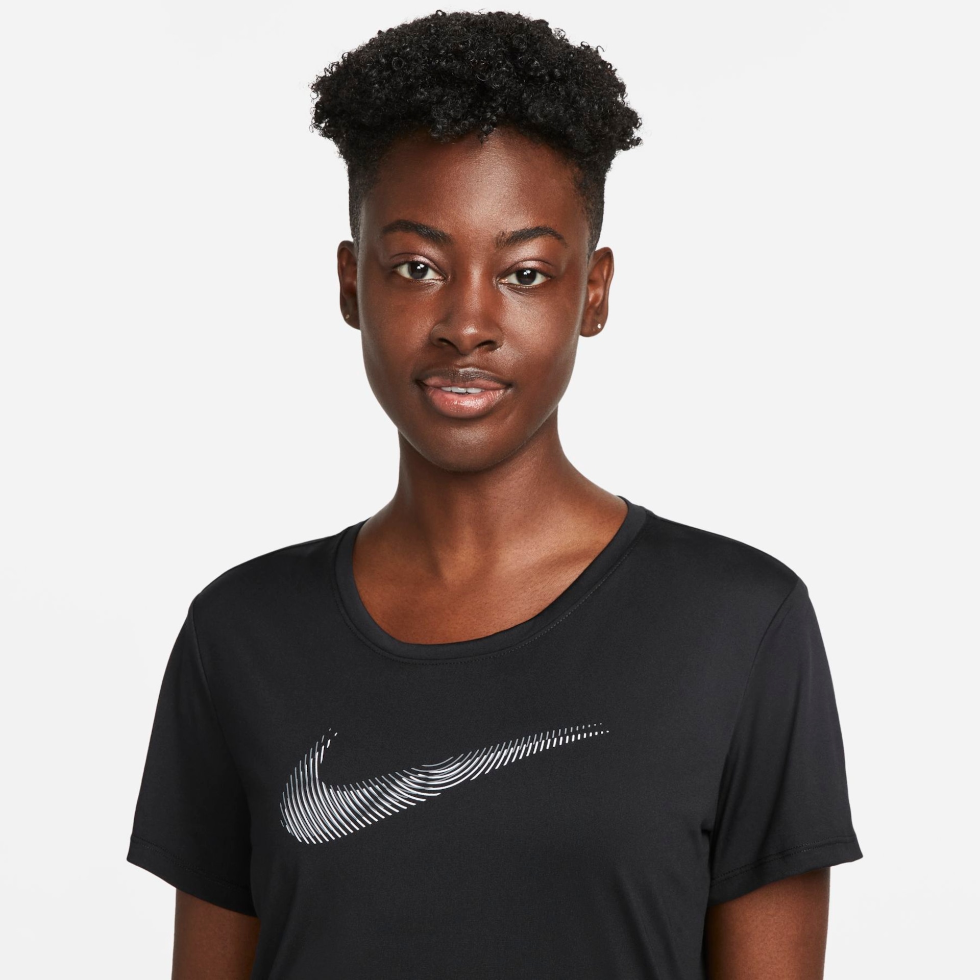 Camiseta Nike Dri-FIT Swoosh Feminina - Foto 3