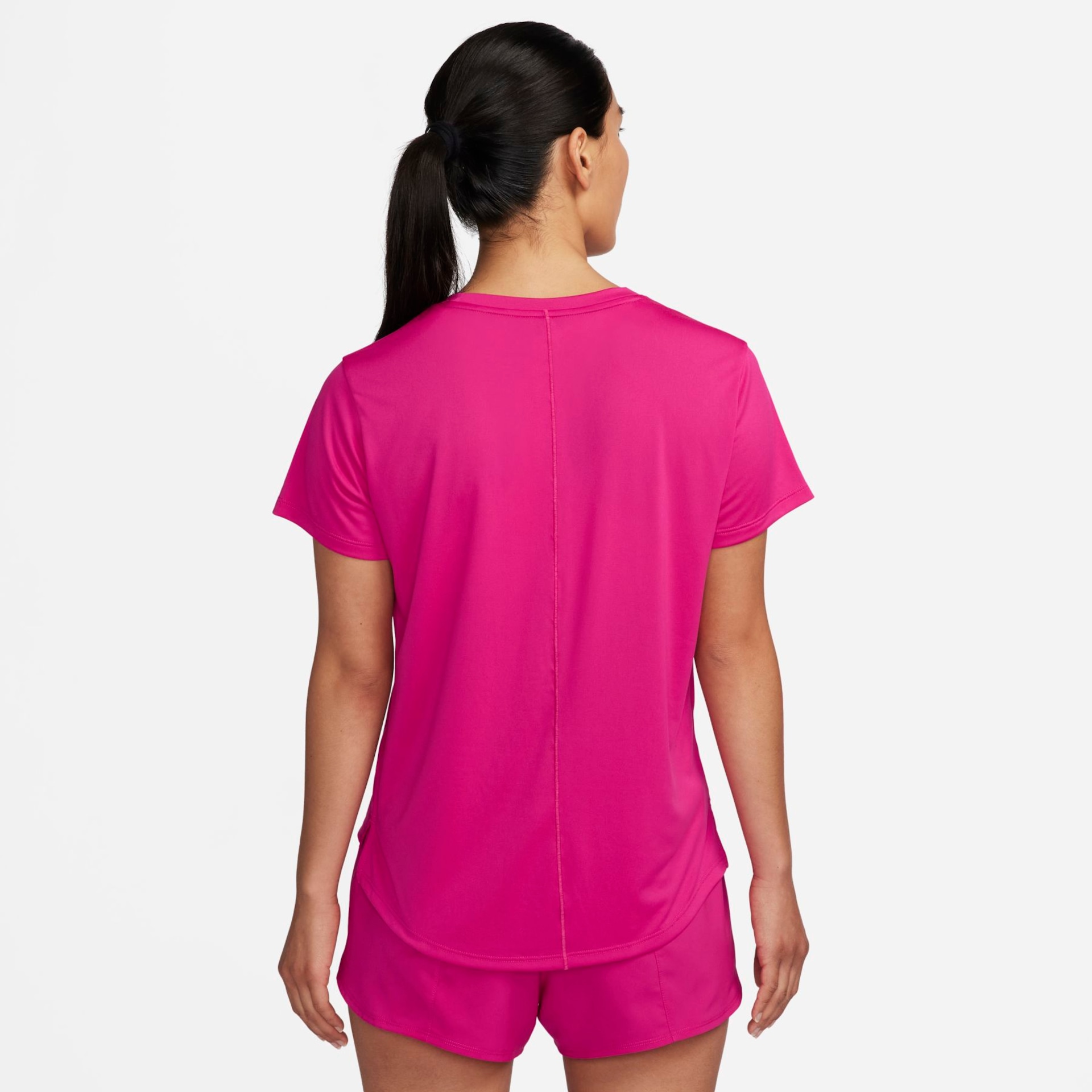 Camiseta Nike Dri-FIT Swoosh Feminina - Foto 2