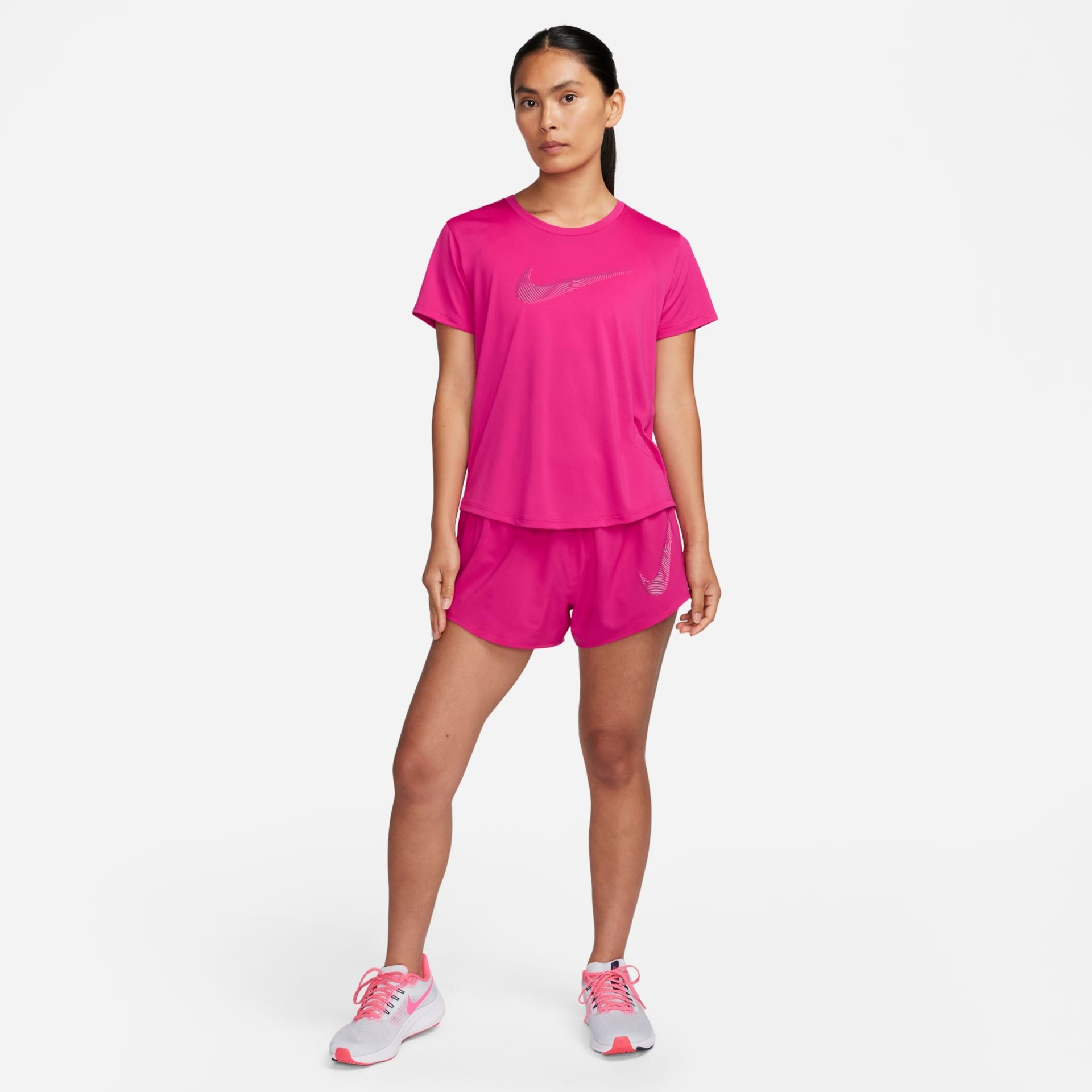 Camiseta Nike Dri-FIT Swoosh Feminina - Foto 5