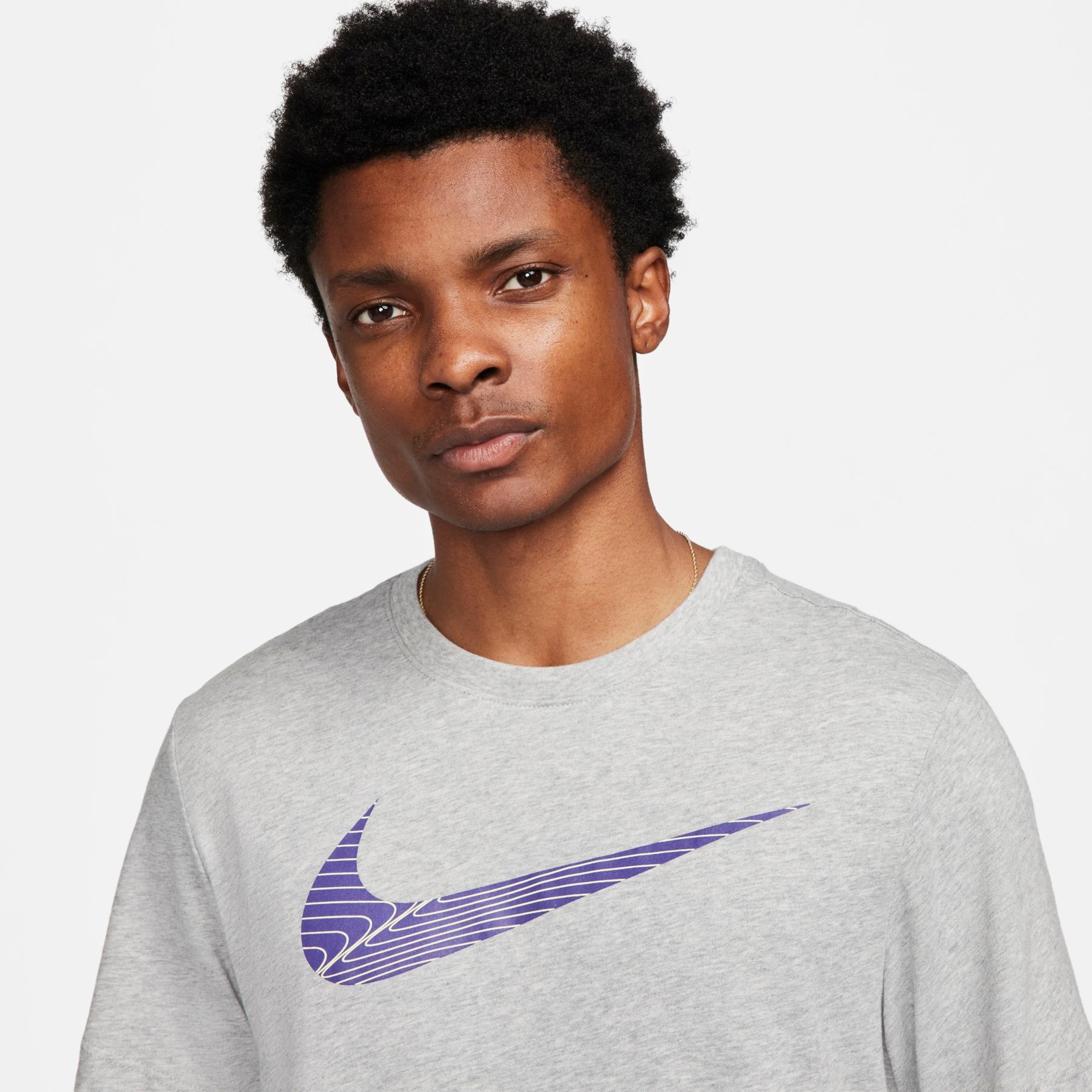 Camiseta Nike Dri-FIT Masculina - Foto 3