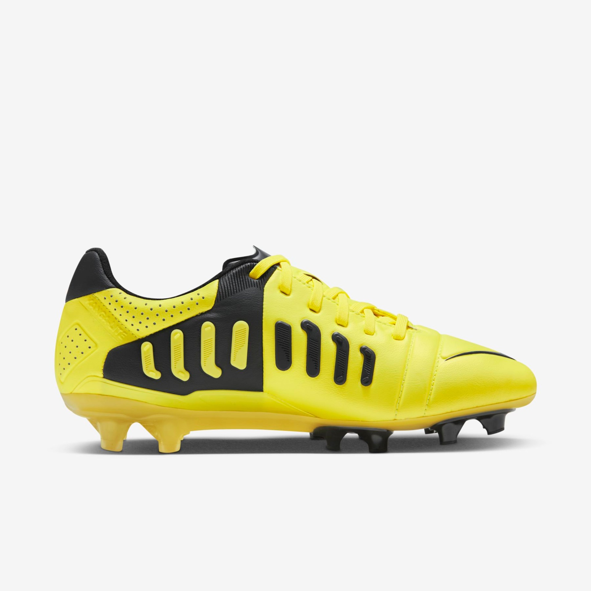 Chuteira Nike CTR360 Maestri III Campo - Foto 7