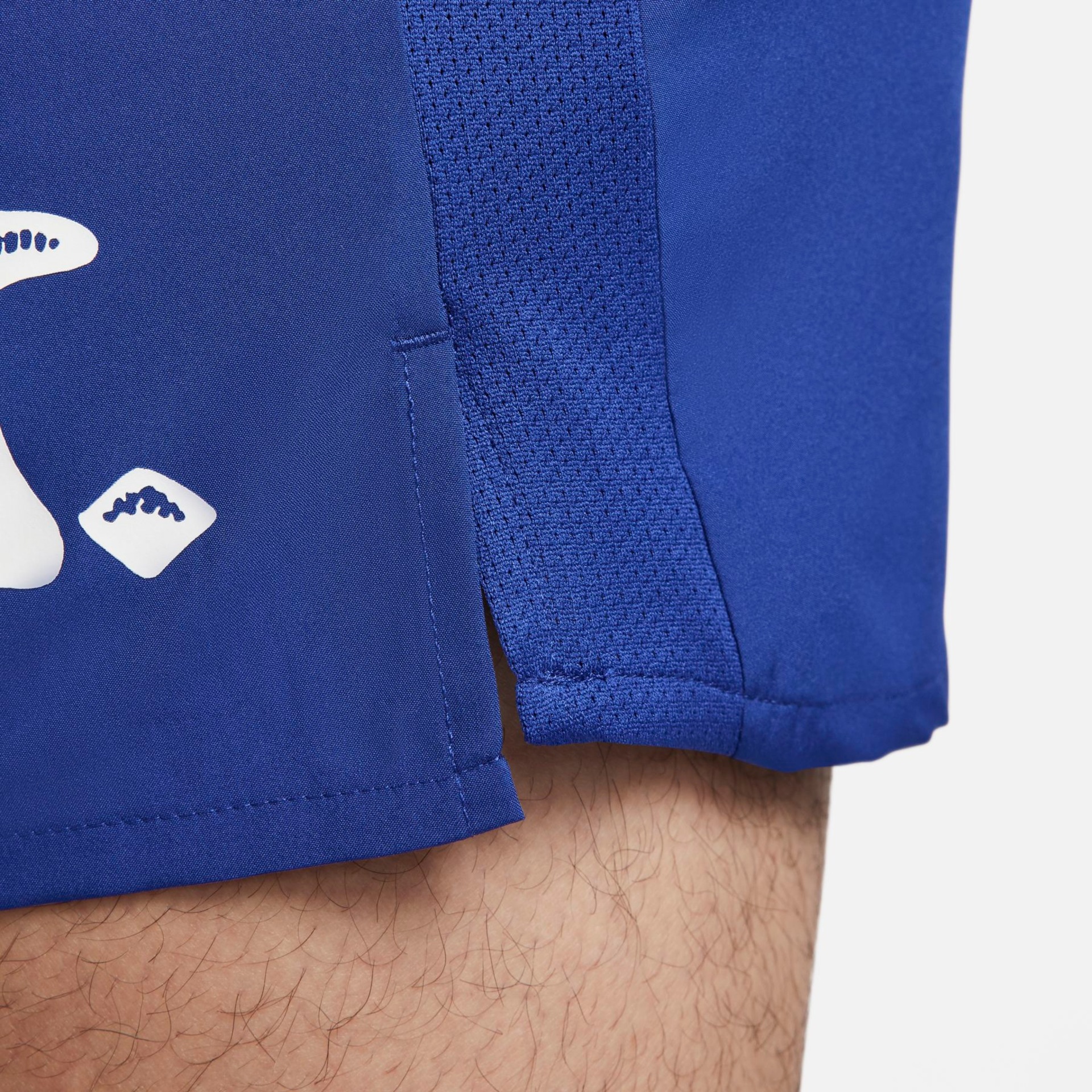 Shorts Nike Dri-FIT Challenger Masculino - Foto 6