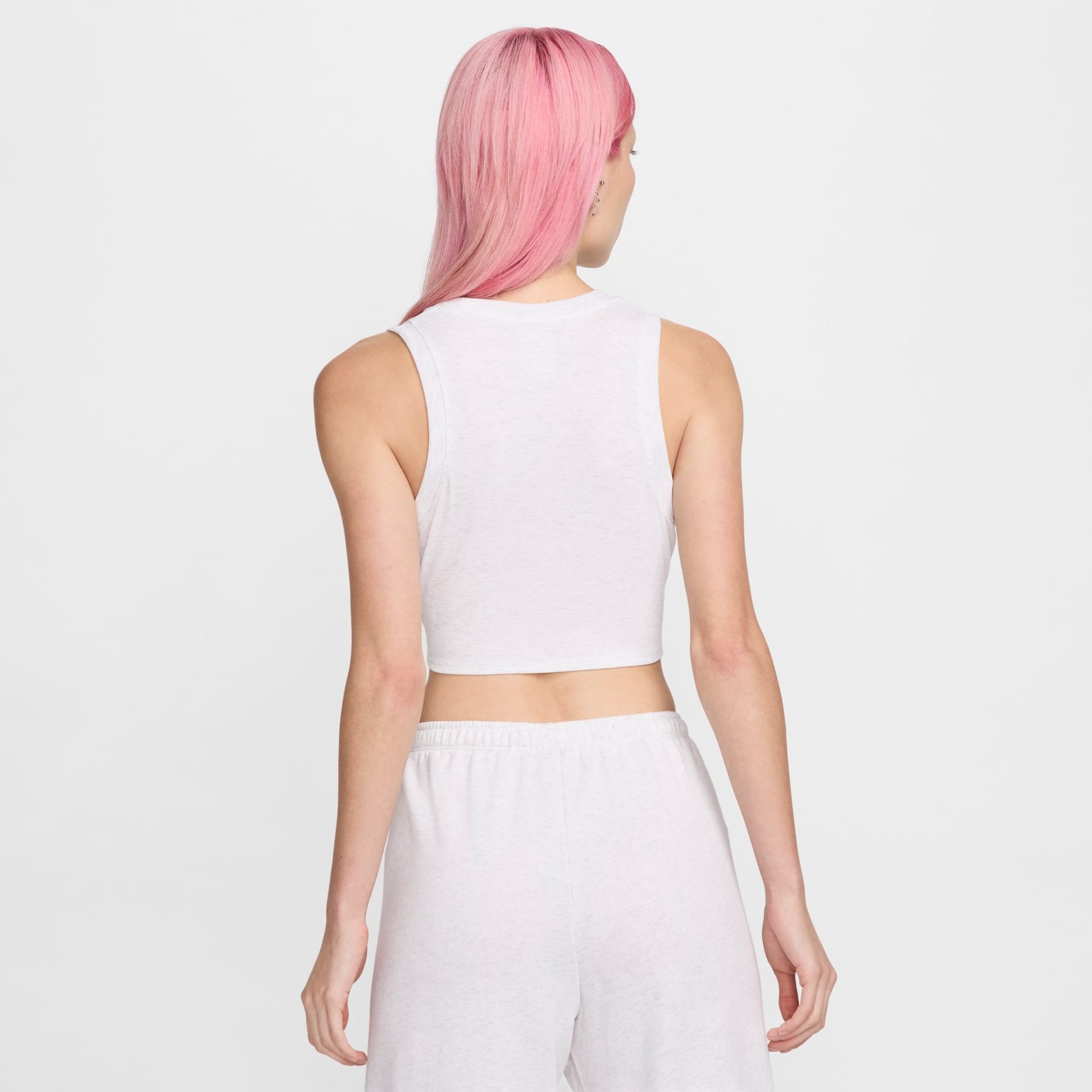 Regata Nike Sportswear Cropped Essentials Feminina - Foto 2