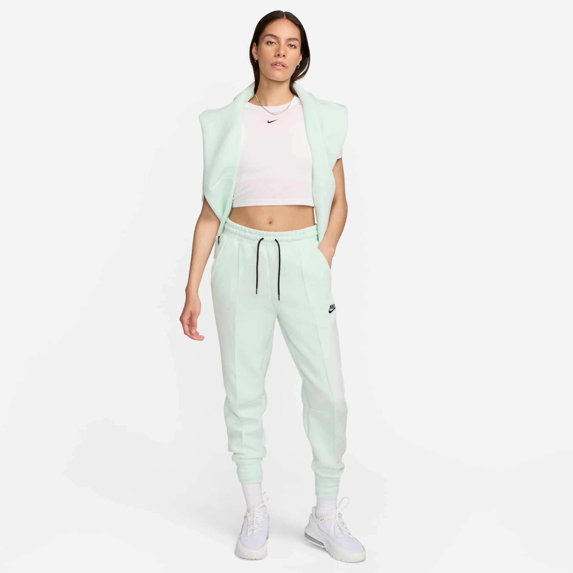 Calça Nike Sportswear Tech Fleece Feminina - Foto 9