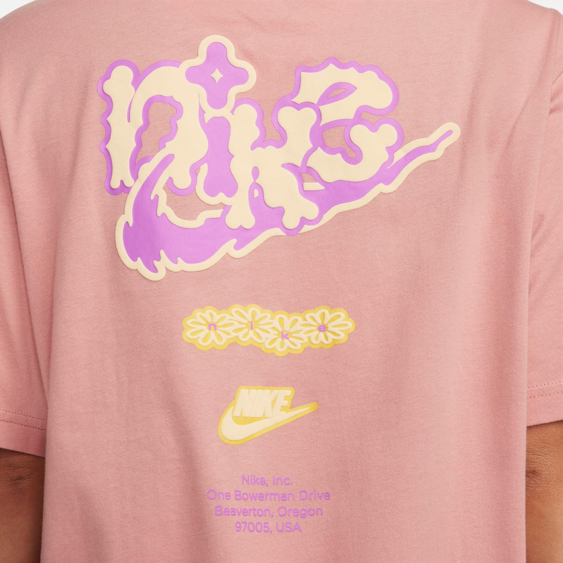 Camiseta Nike Sportswear Feminina - Foto 5