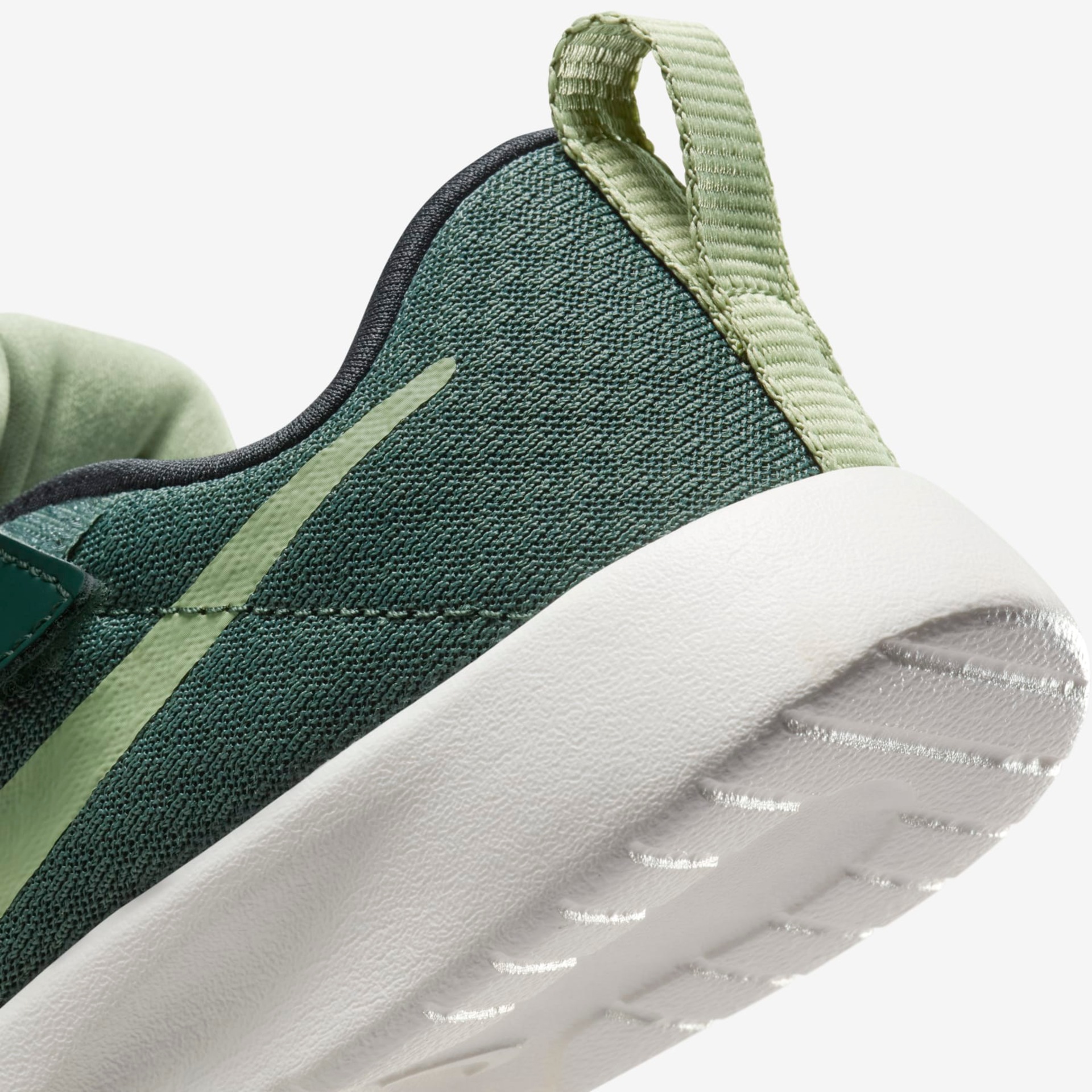 Tênis Nike Tanjun EasyOn Infantil - Foto 7