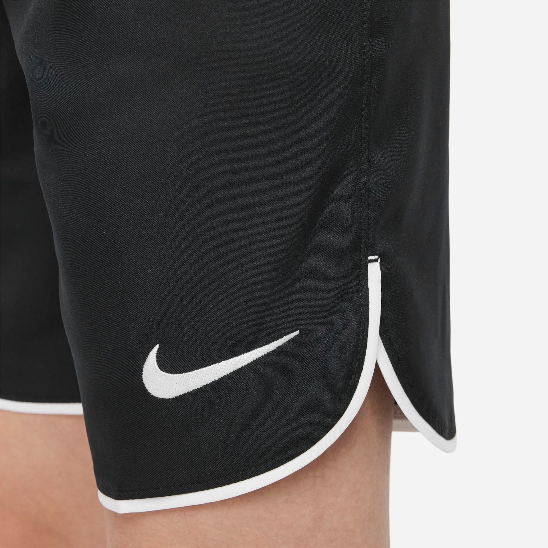 Shorts Nike Dri-FIT Infantil - Foto 5