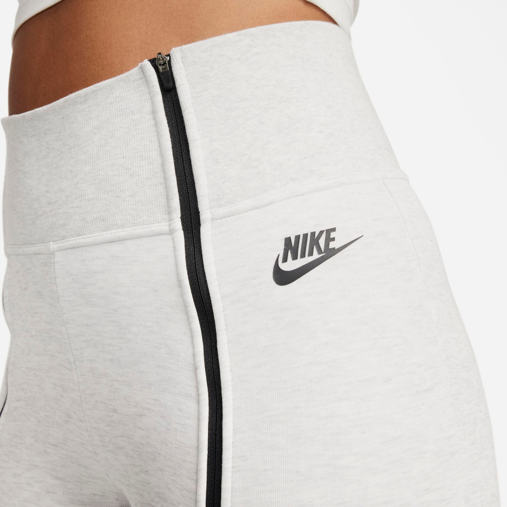 Calça Nike Sportswear Tech Fleece Slim Feminina - Foto 3