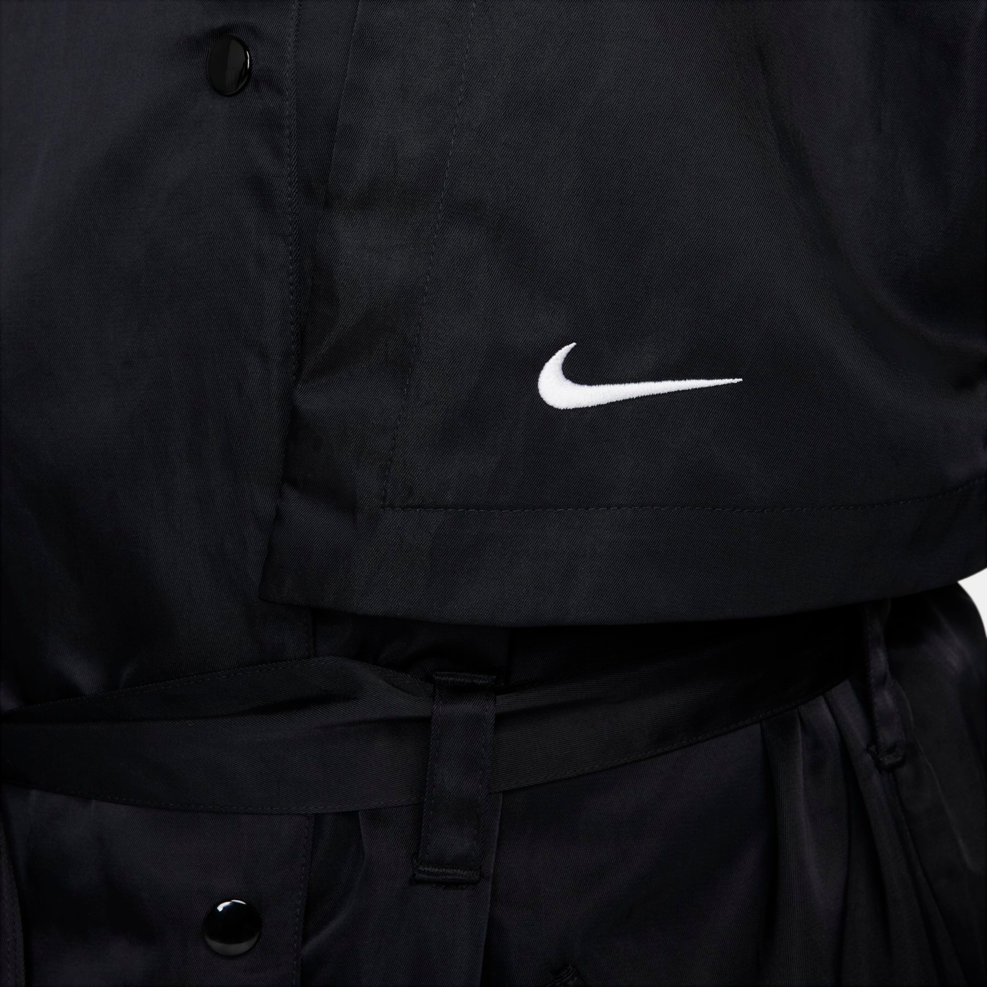 Jaqueta Nike Sportswear Essential Feminina - Foto 7