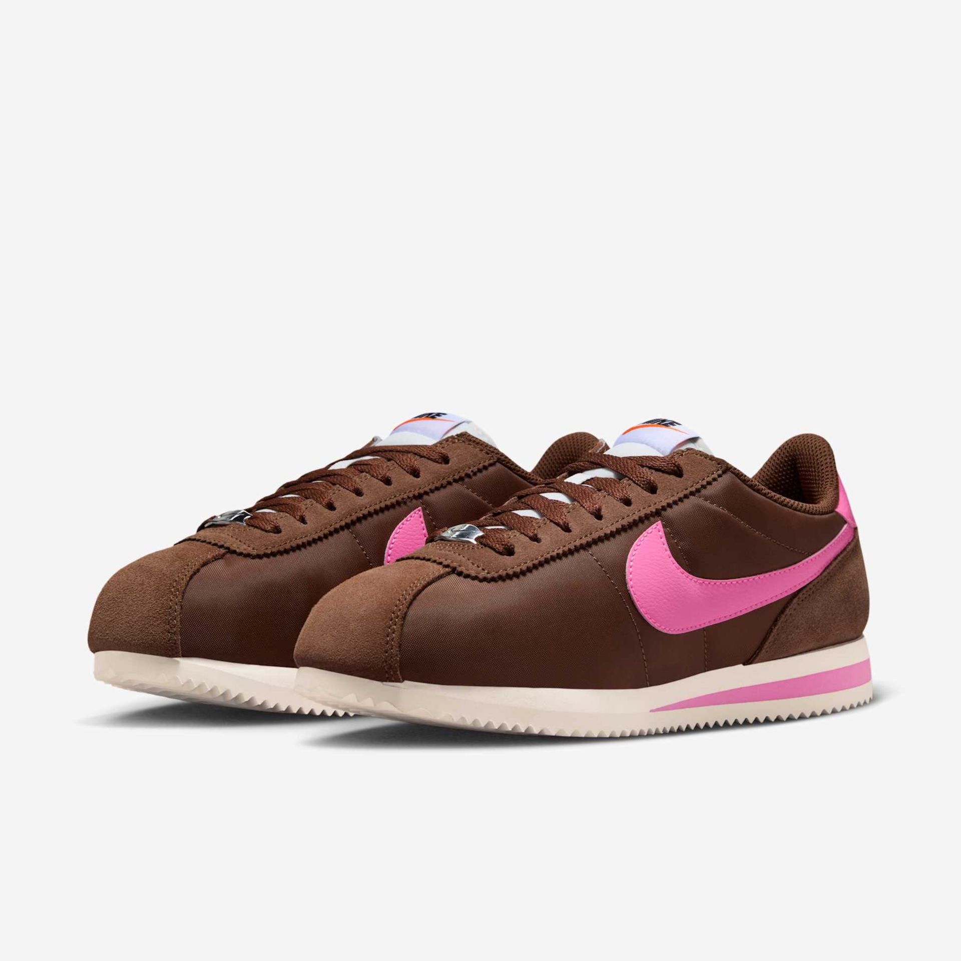 Tênis Nike Cortez Feminino - Foto 5