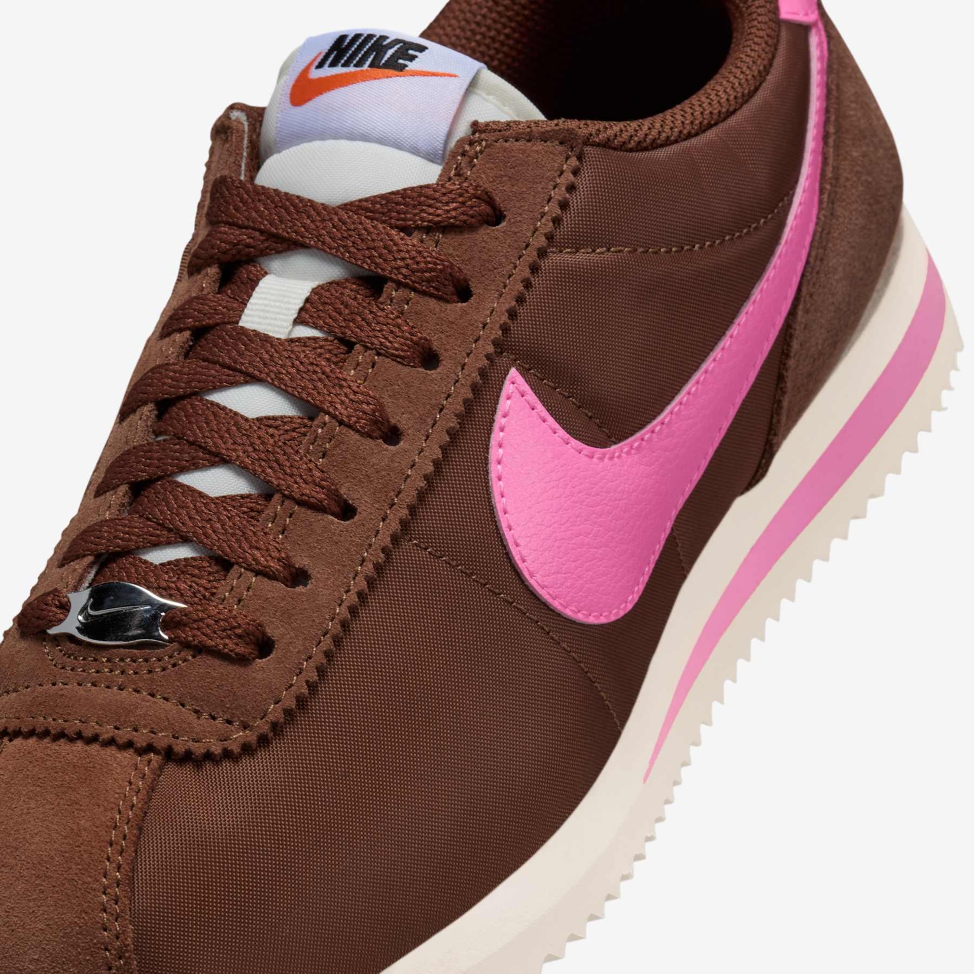 Tênis Nike Cortez Feminino - Foto 7