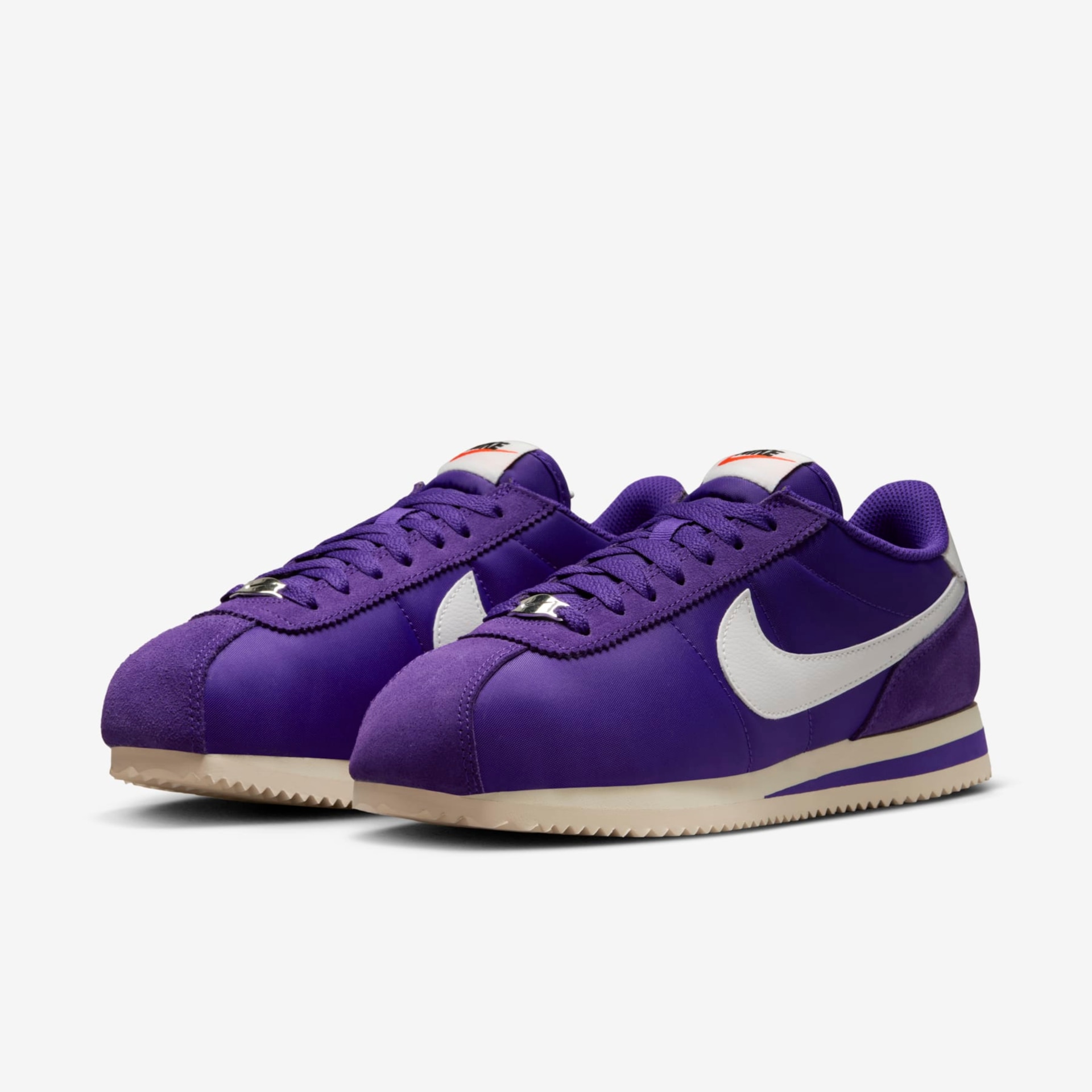 Tênis Nike Cortez Feminino - Foto 4