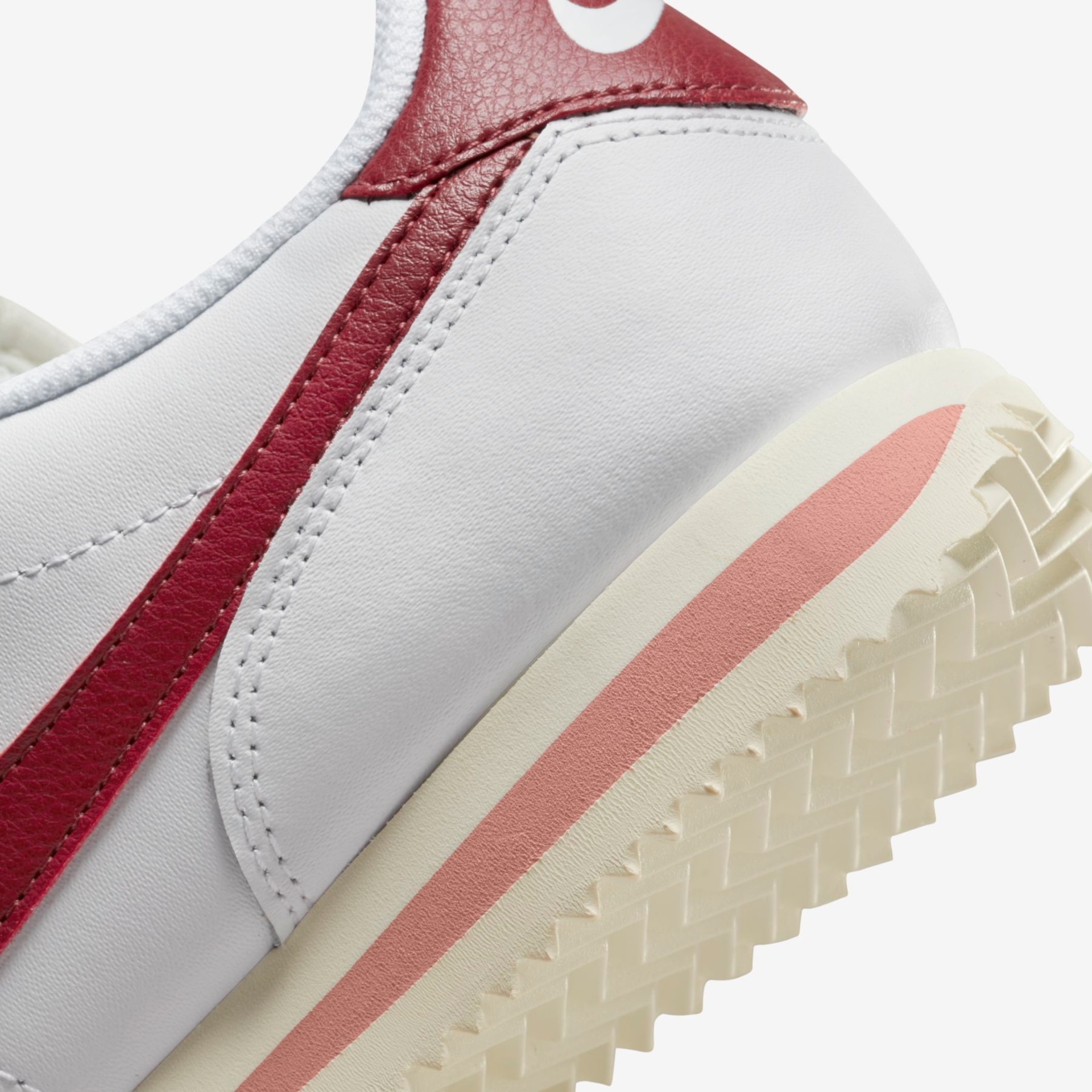 Tênis Nike Cortez Feminino - Foto 8