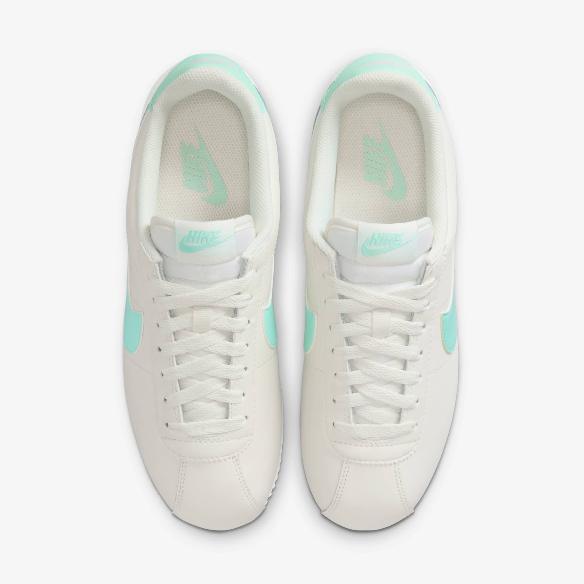 Tênis Nike Cortez Feminino - Foto 4