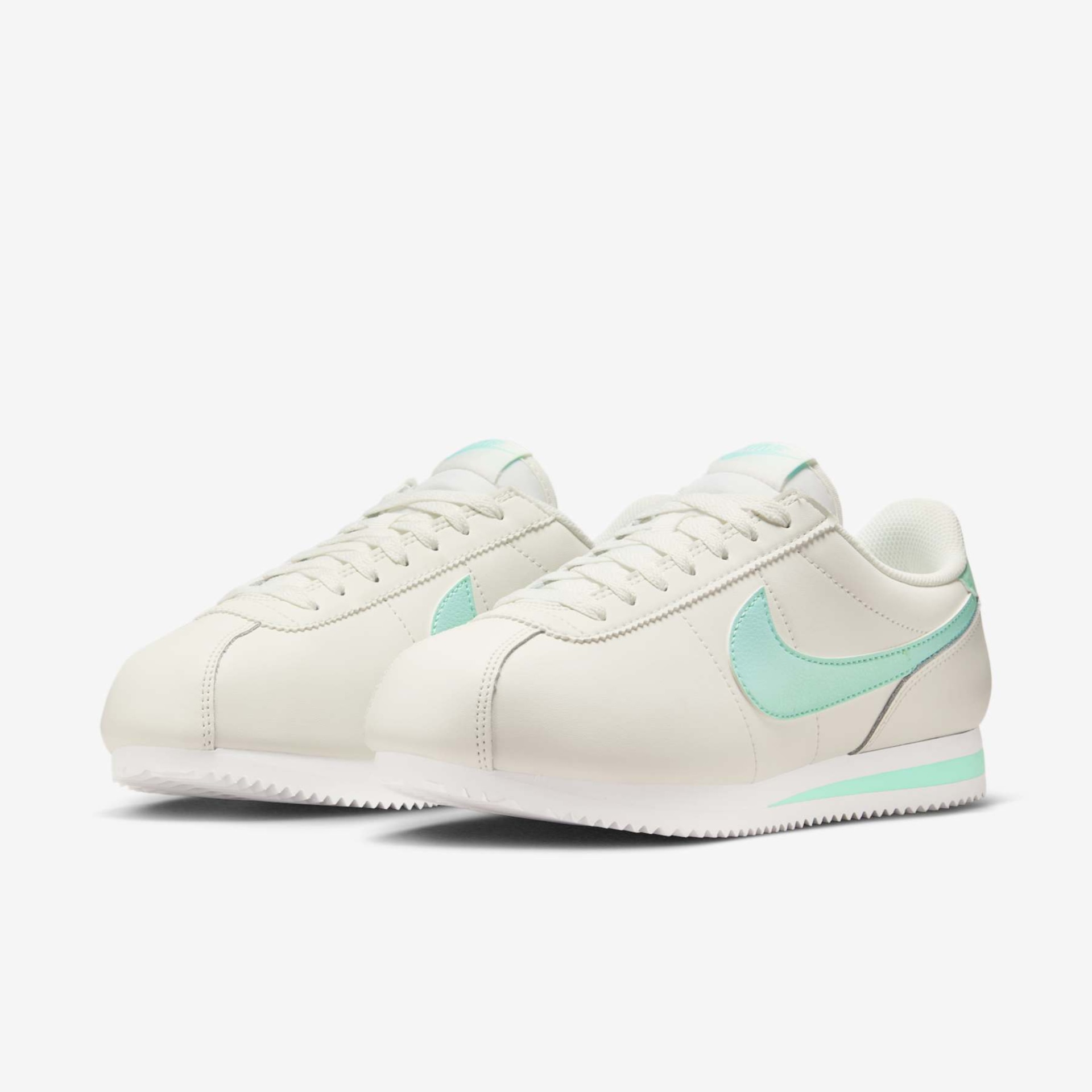 Tênis Nike Cortez Feminino - Foto 5