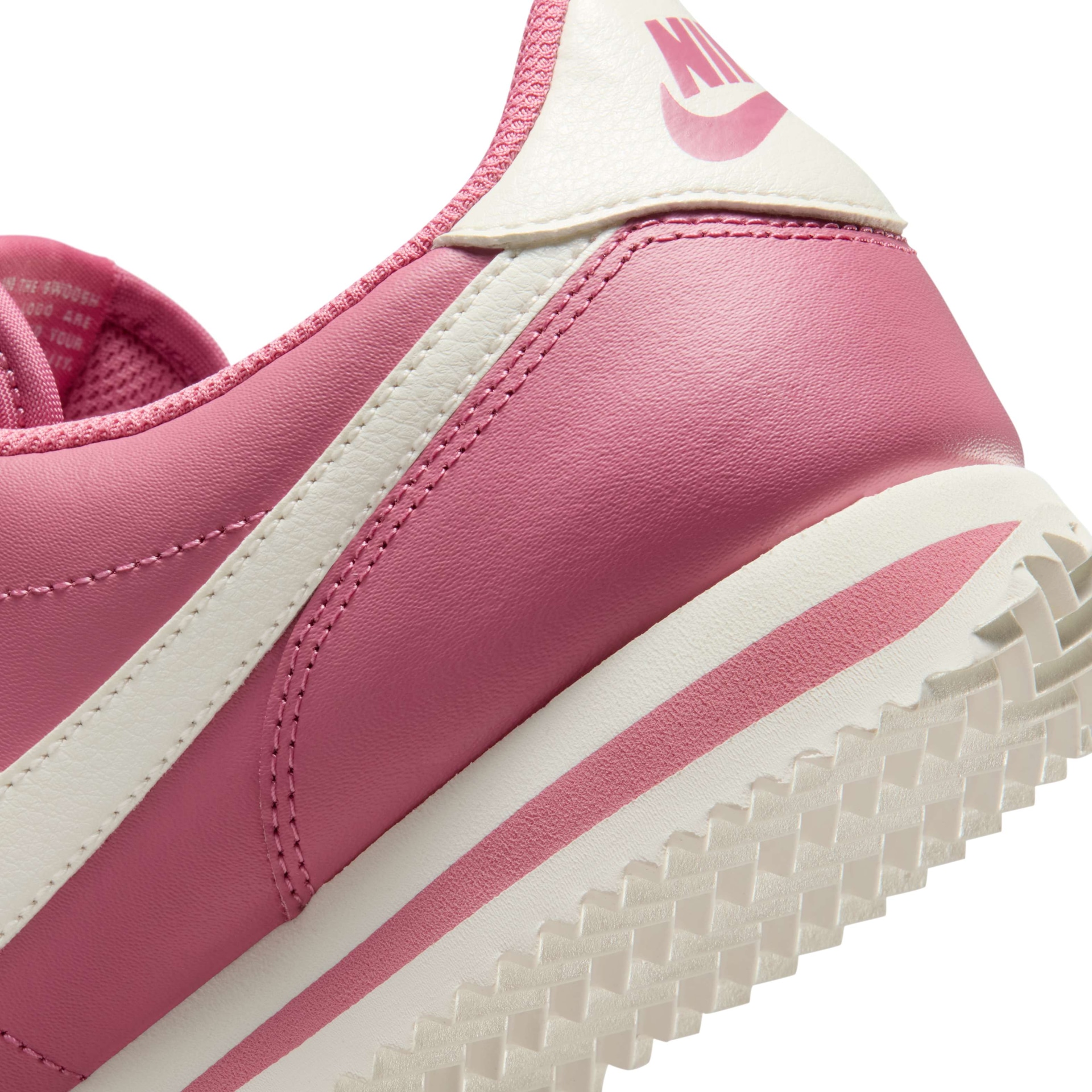 Tênis Nike Cortez Feminino - Foto 8