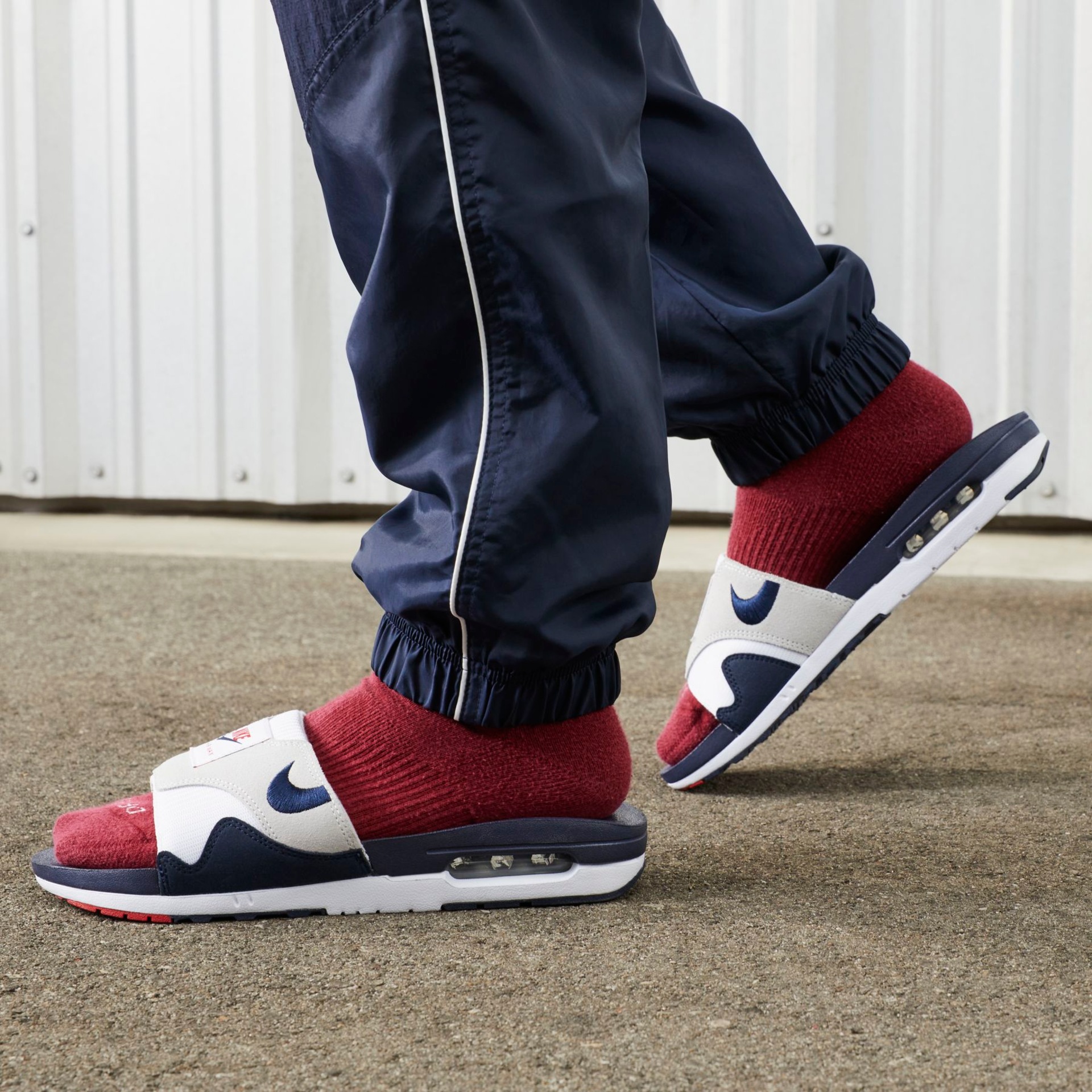 Chinelo Nike Air Max 1 Masculino - Foto 2