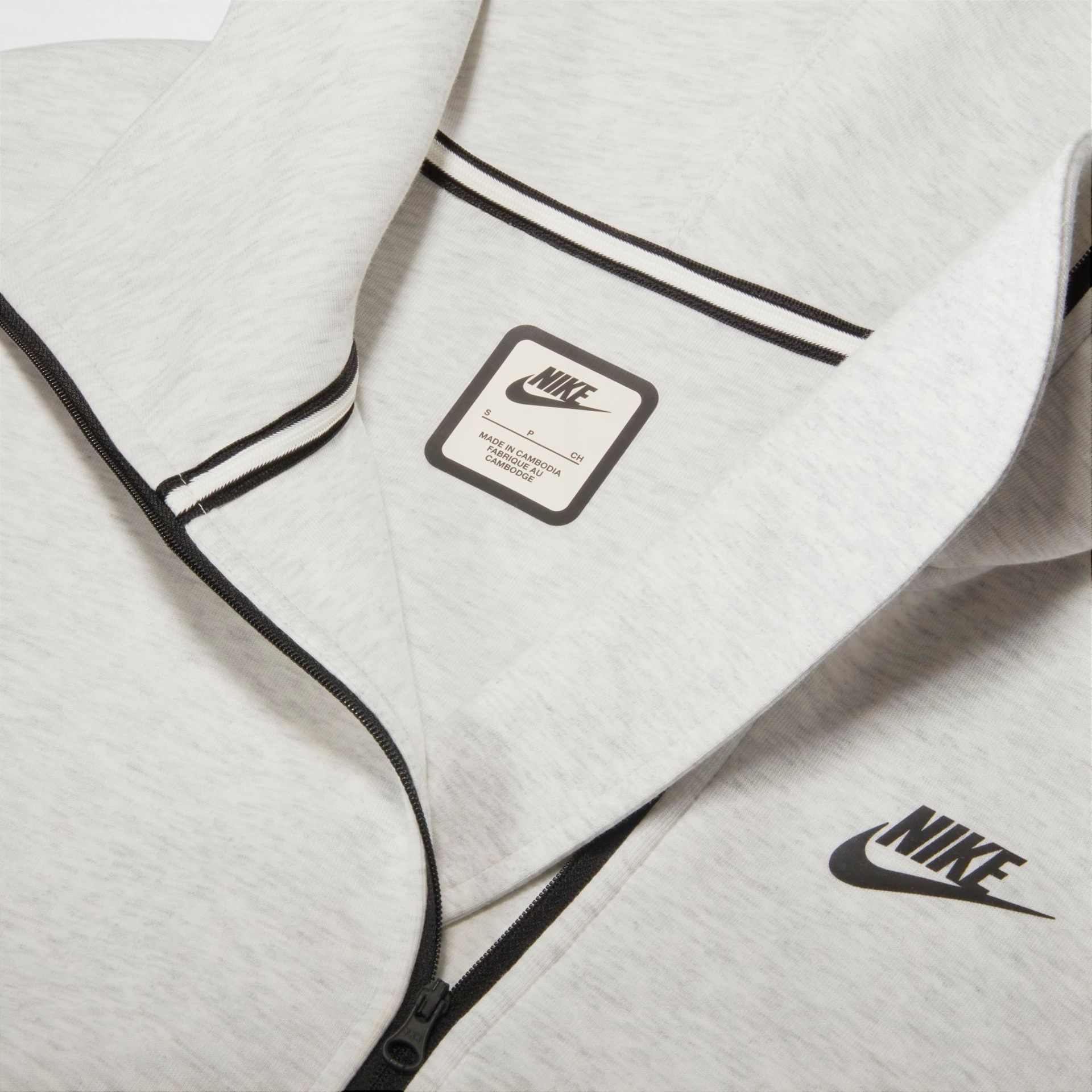 Jaqueta Nike Sportswear Tech Fleece Essential Feminina - Foto 10