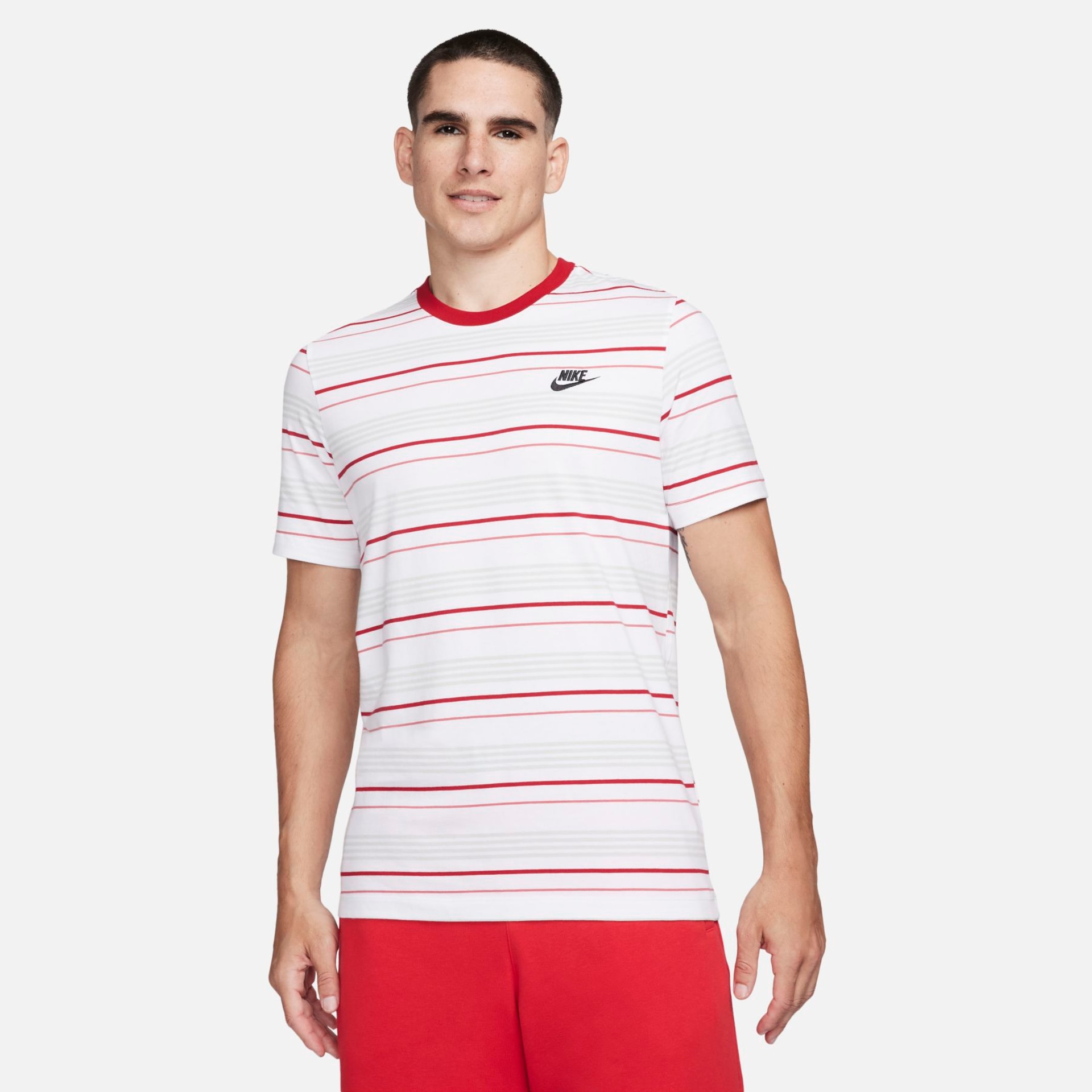 Camiseta Nike Sportswear Masculina - Foto 1