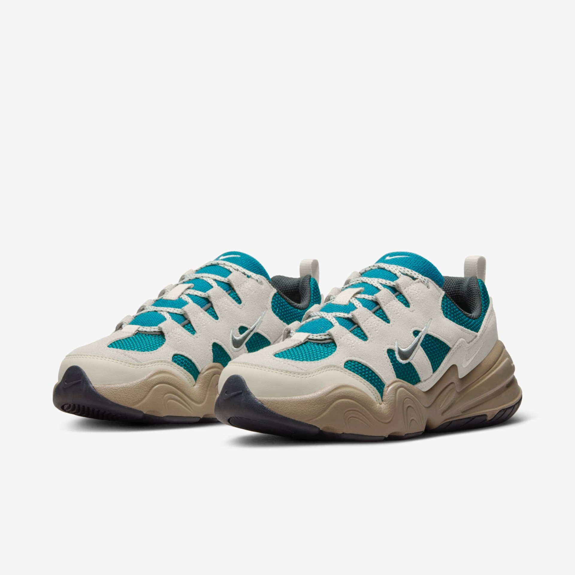 Tênis Nike Tech Hera Feminino - Foto 5