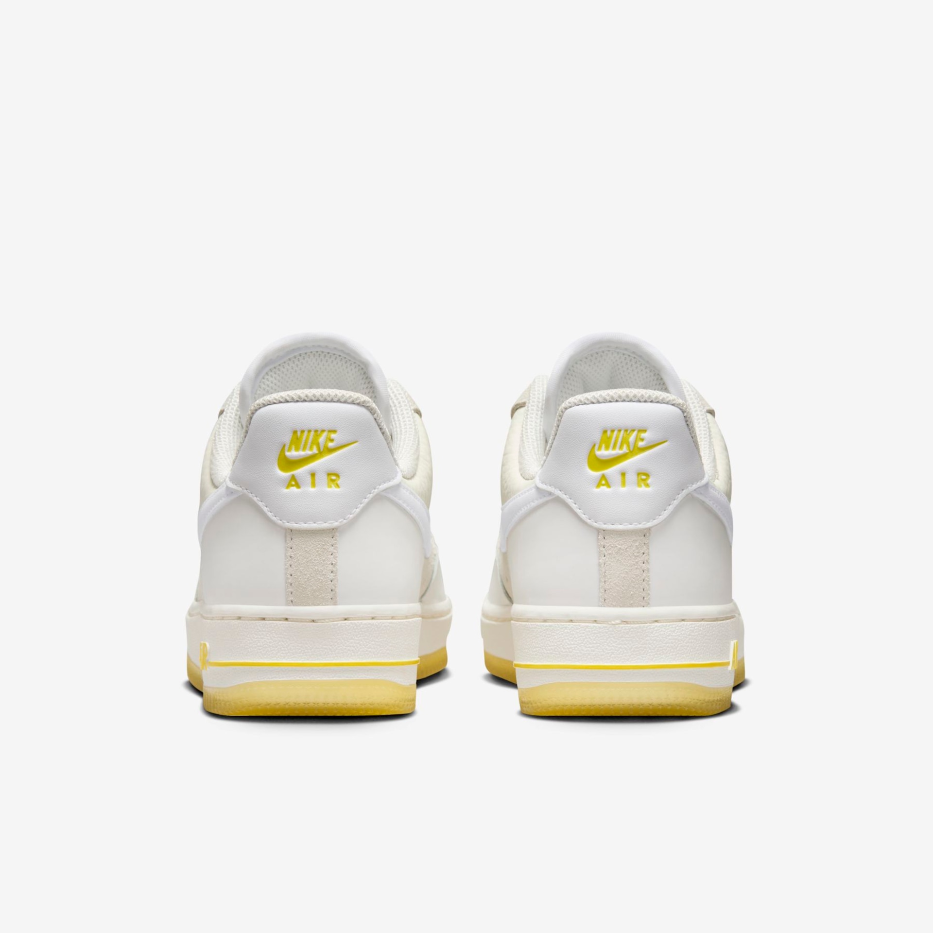 Tênis Nike Air Force 1 '07 Low Feminino - Foto 6