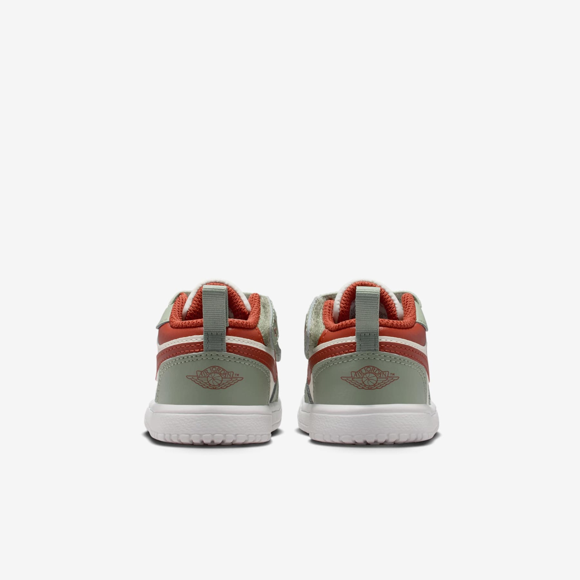 Tênis Air Jordan 1 Low Alt Infantil - Foto 6