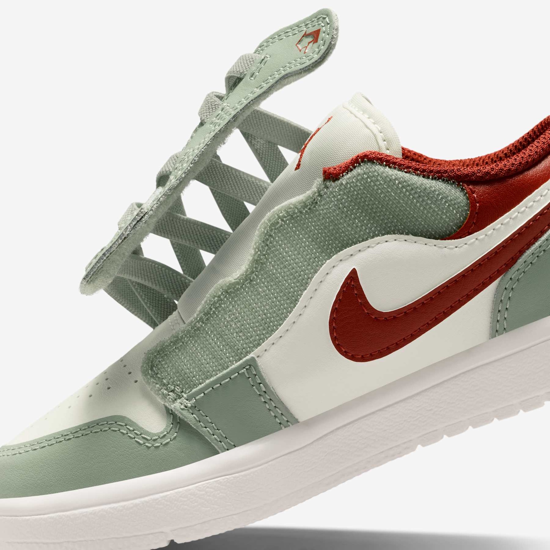 Tênis Air Jordan 1 Low Alt Infantil - Foto 9