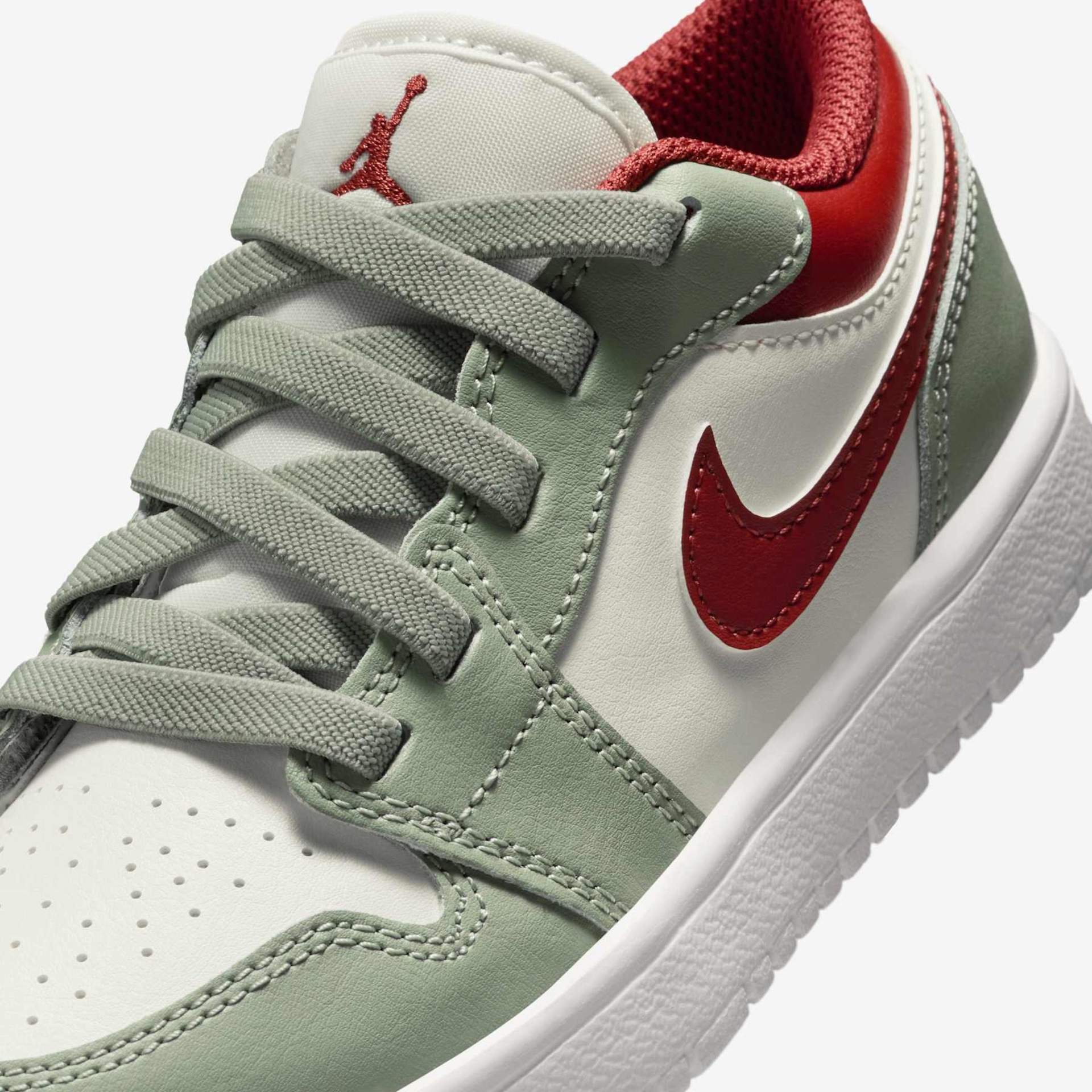 Tênis Air Jordan 1 Low Alt Infantil - Foto 7