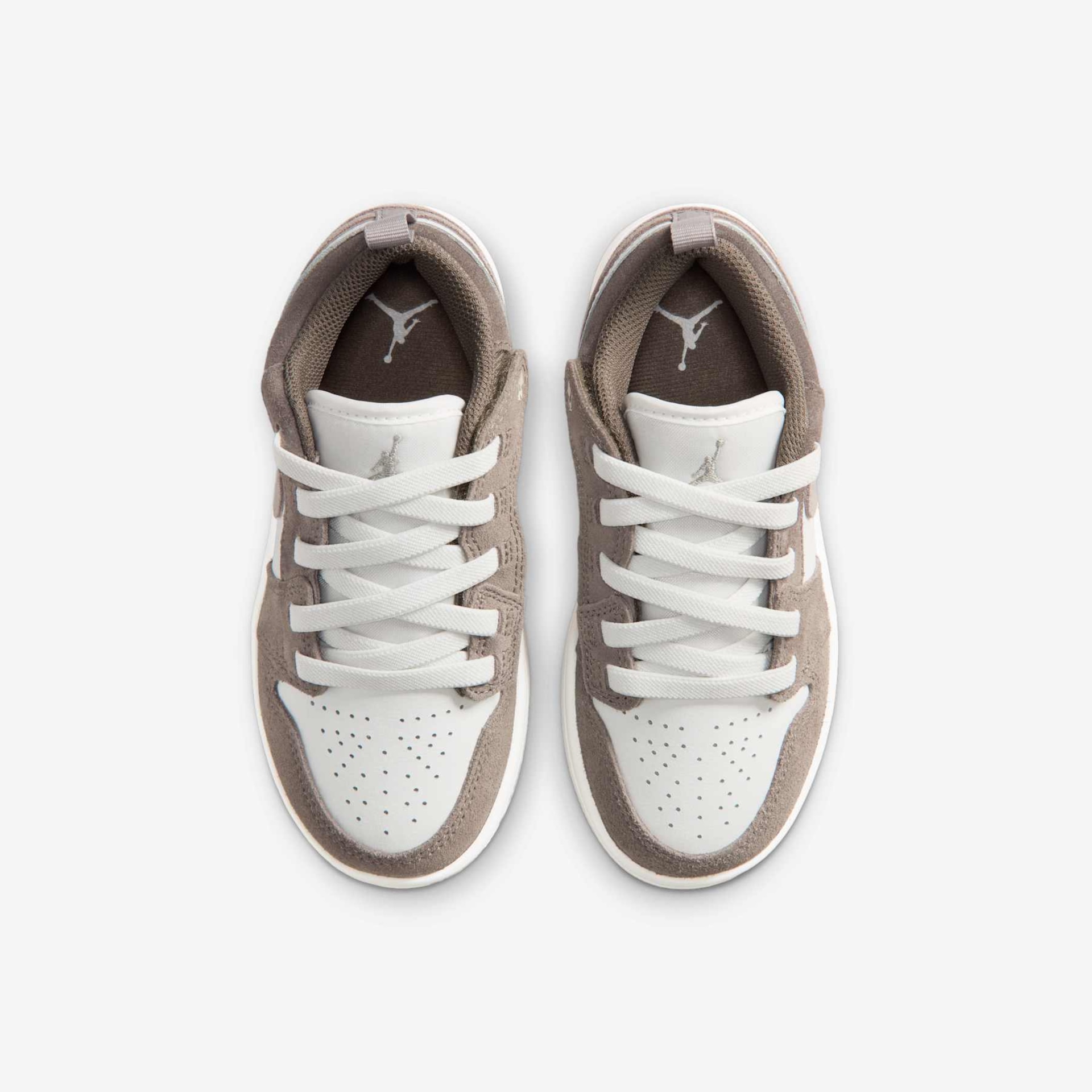 Tênis Air Jordan 1 Low Alt Infantil - Foto 4