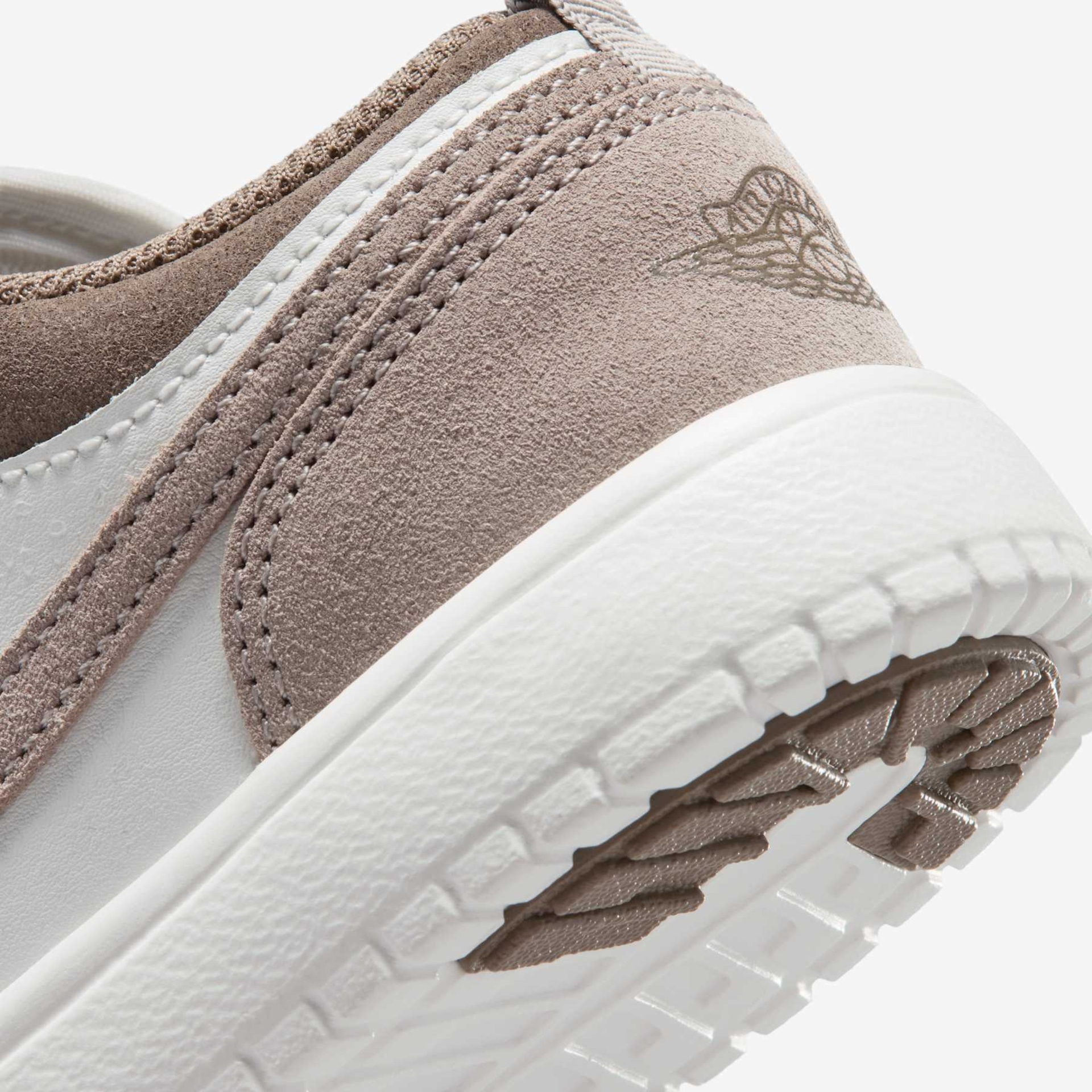 Tênis Air Jordan 1 Low Alt Infantil - Foto 8
