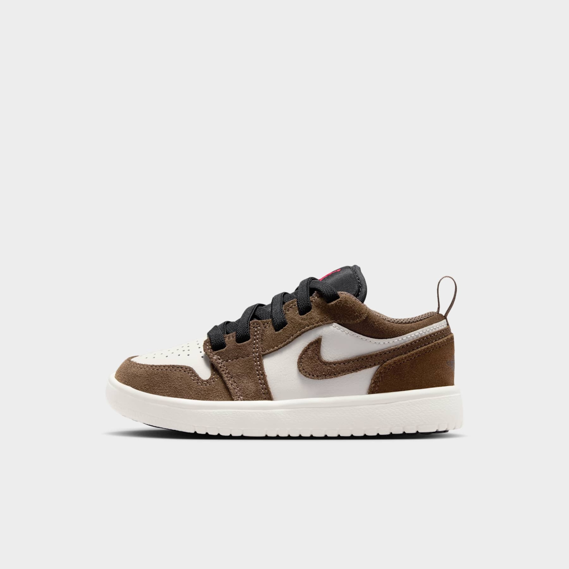 Imagem principal de Tênis Air Jordan 1 Low Alt Infantil