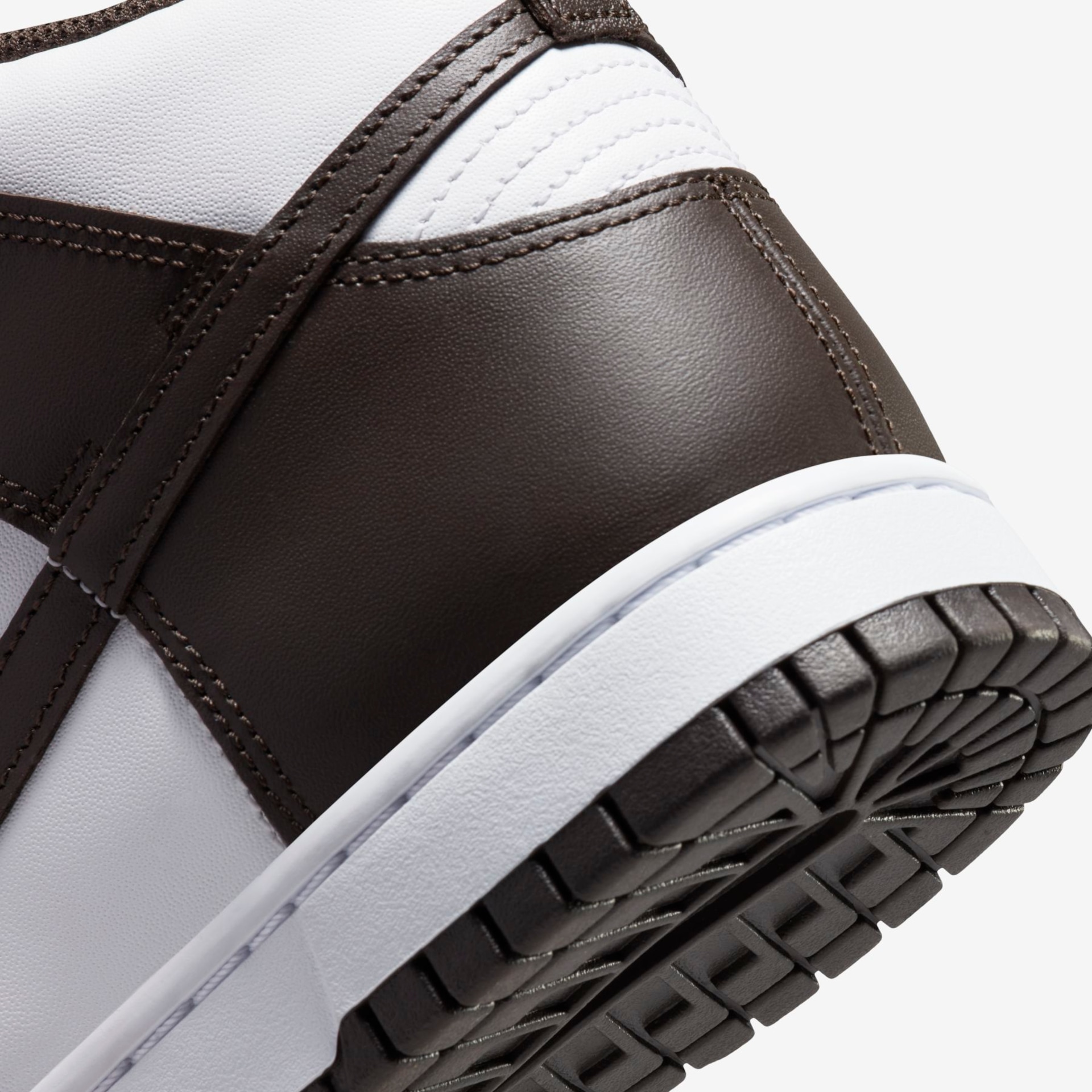 Tênis Nike Dunk High Retro Masculino - Foto 8