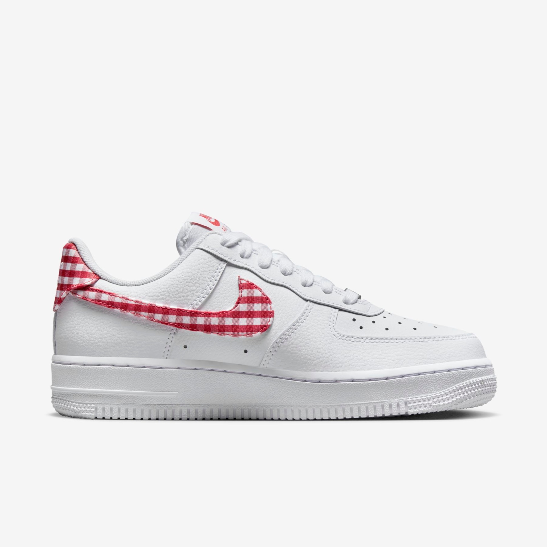 Tênis Nike Air Force 1 '07 Feminino - Foto 4